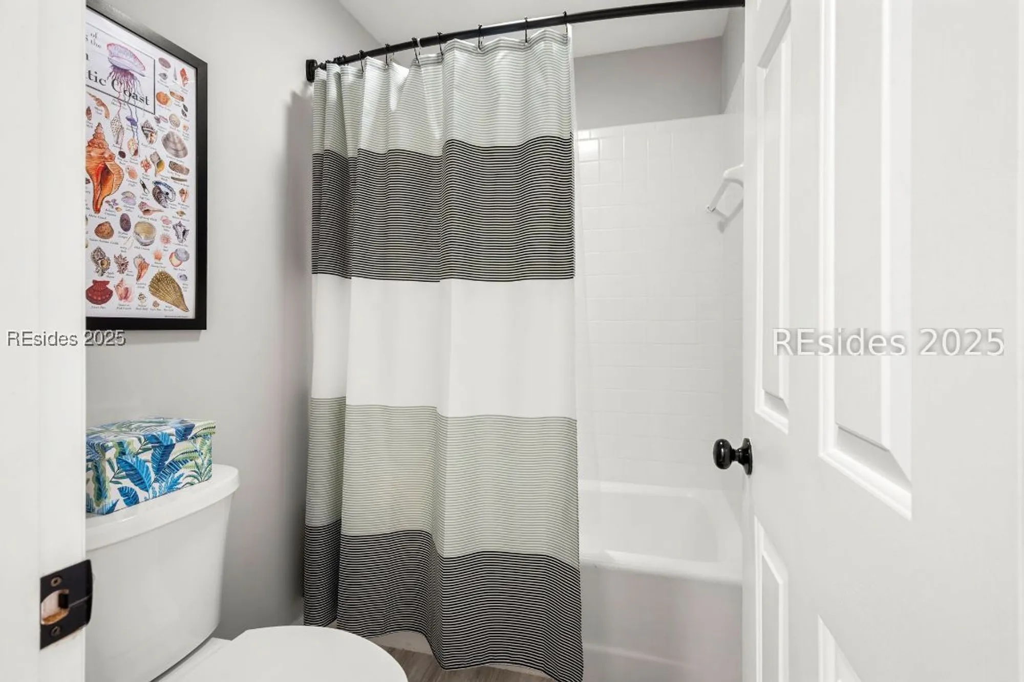 Property Slideshow image 27 of 66 | 19 fernwood trl, Hilton Head Island, SC, 29926