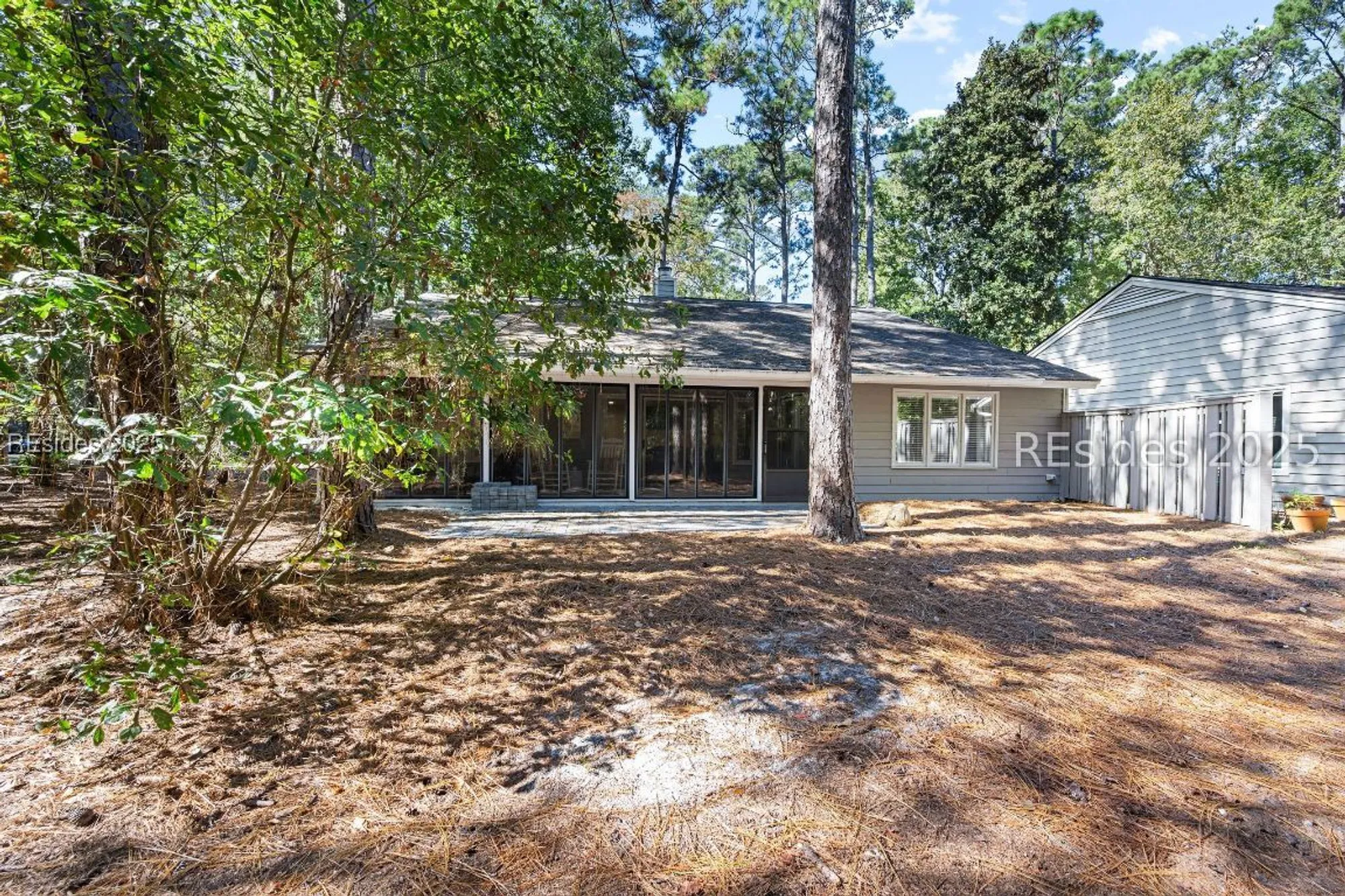 Property Slideshow image 37 of 66 | 19 fernwood trl, Hilton Head Island, SC, 29926