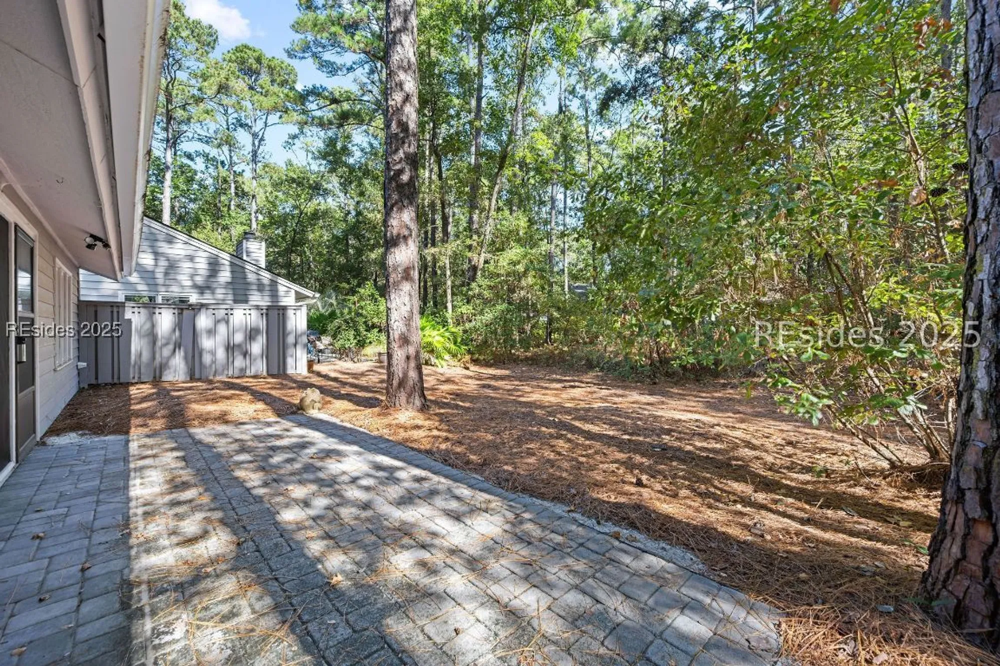 Property Slideshow image 39 of 66 | 19 fernwood trl, Hilton Head Island, SC, 29926