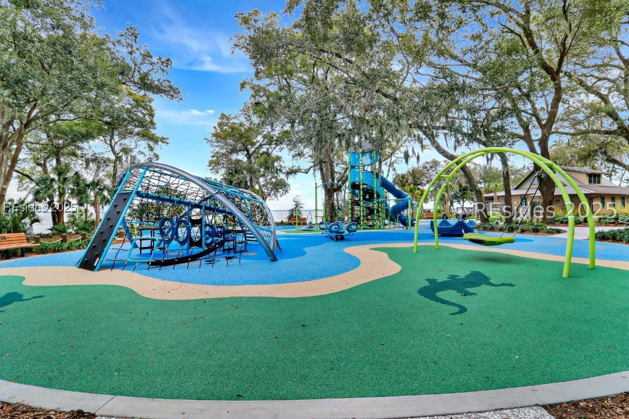 Property Slideshow image 58 of 66 | 19 fernwood trl, Hilton Head Island, SC, 29926