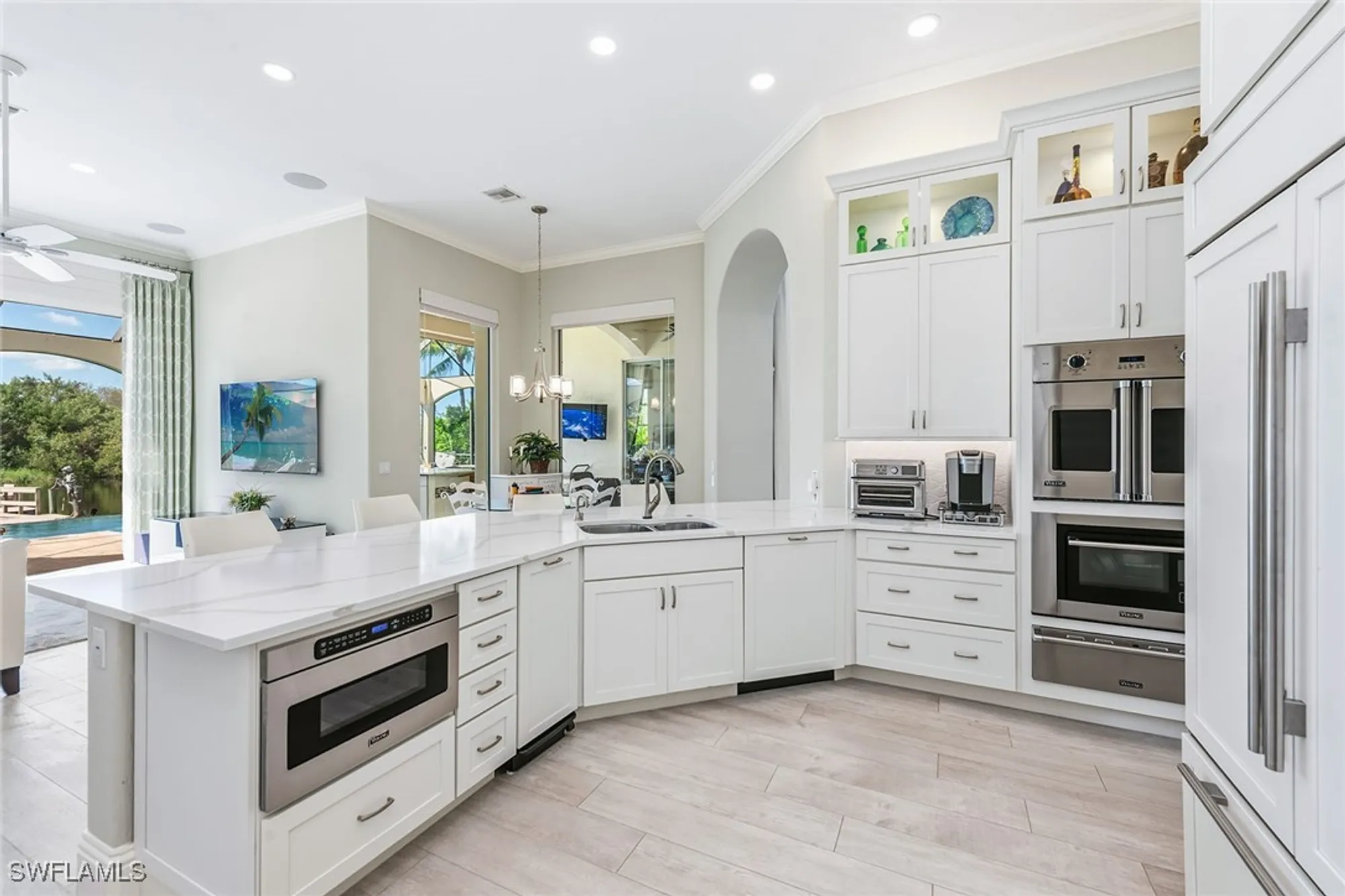 Property Slideshow image 14 of 50 | 8589 bellagio dr, Naples, FL, 34114