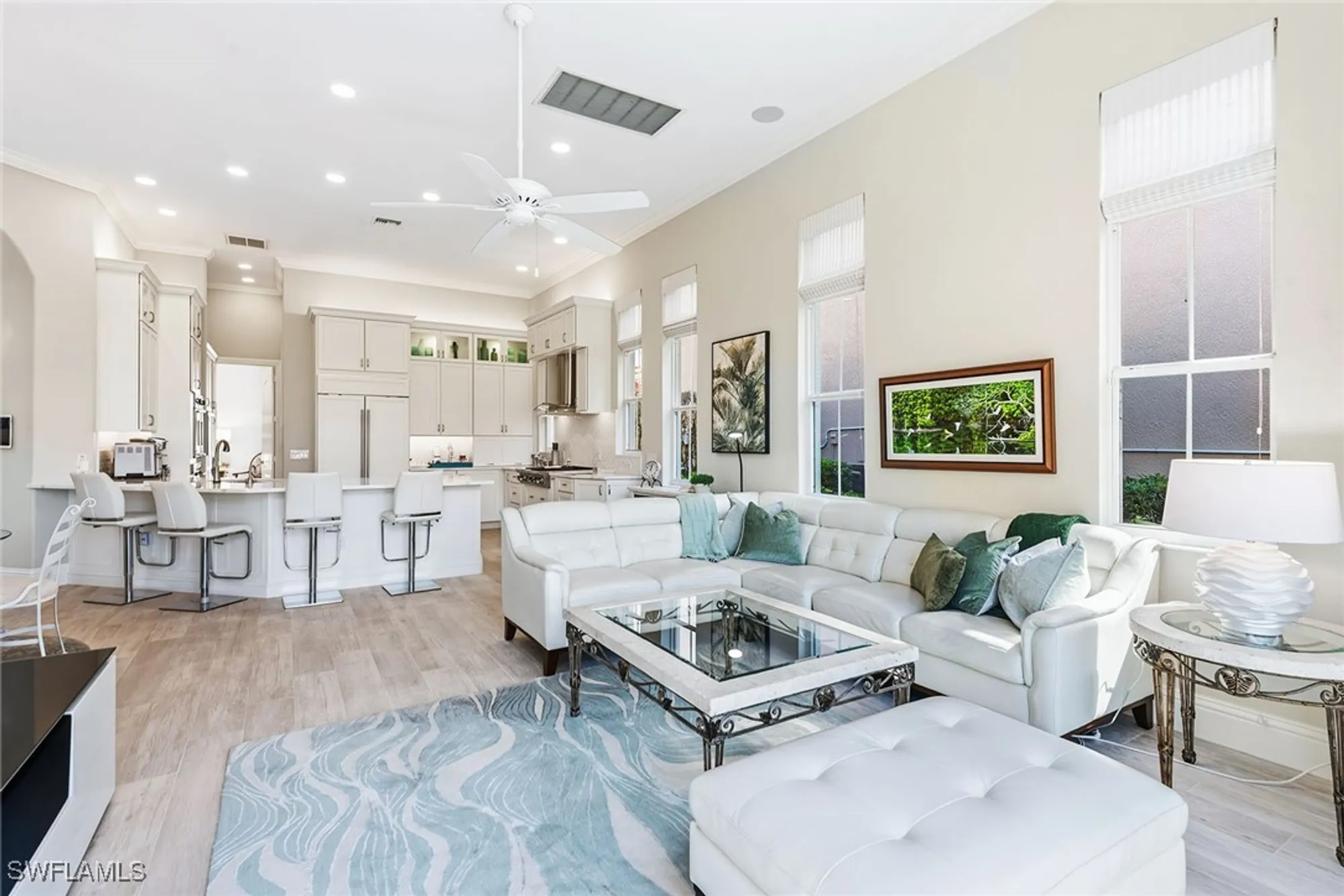 Property Slideshow image 10 of 50 | 8589 bellagio dr, Naples, FL, 34114