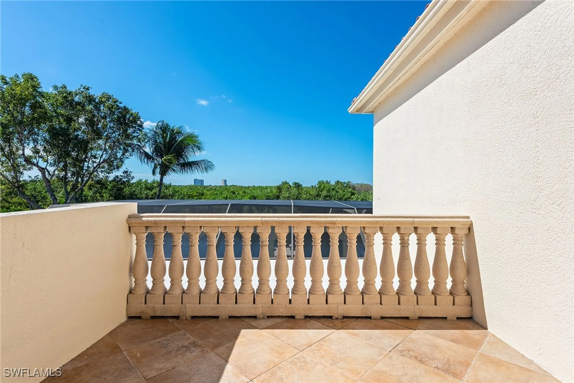 Property Slideshow image 25 of 50 | 8589 bellagio dr, Naples, FL, 34114