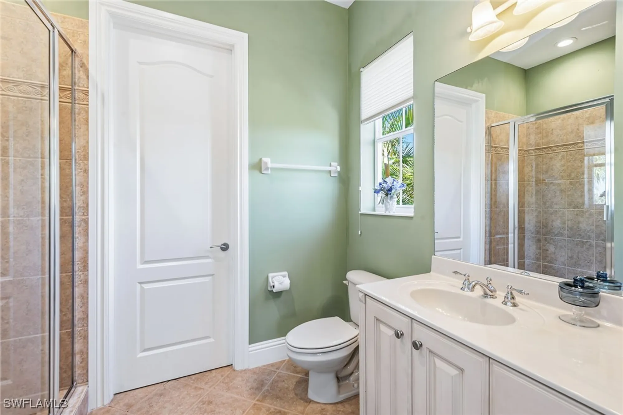 Property Slideshow image 29 of 50 | 8589 bellagio dr, Naples, FL, 34114