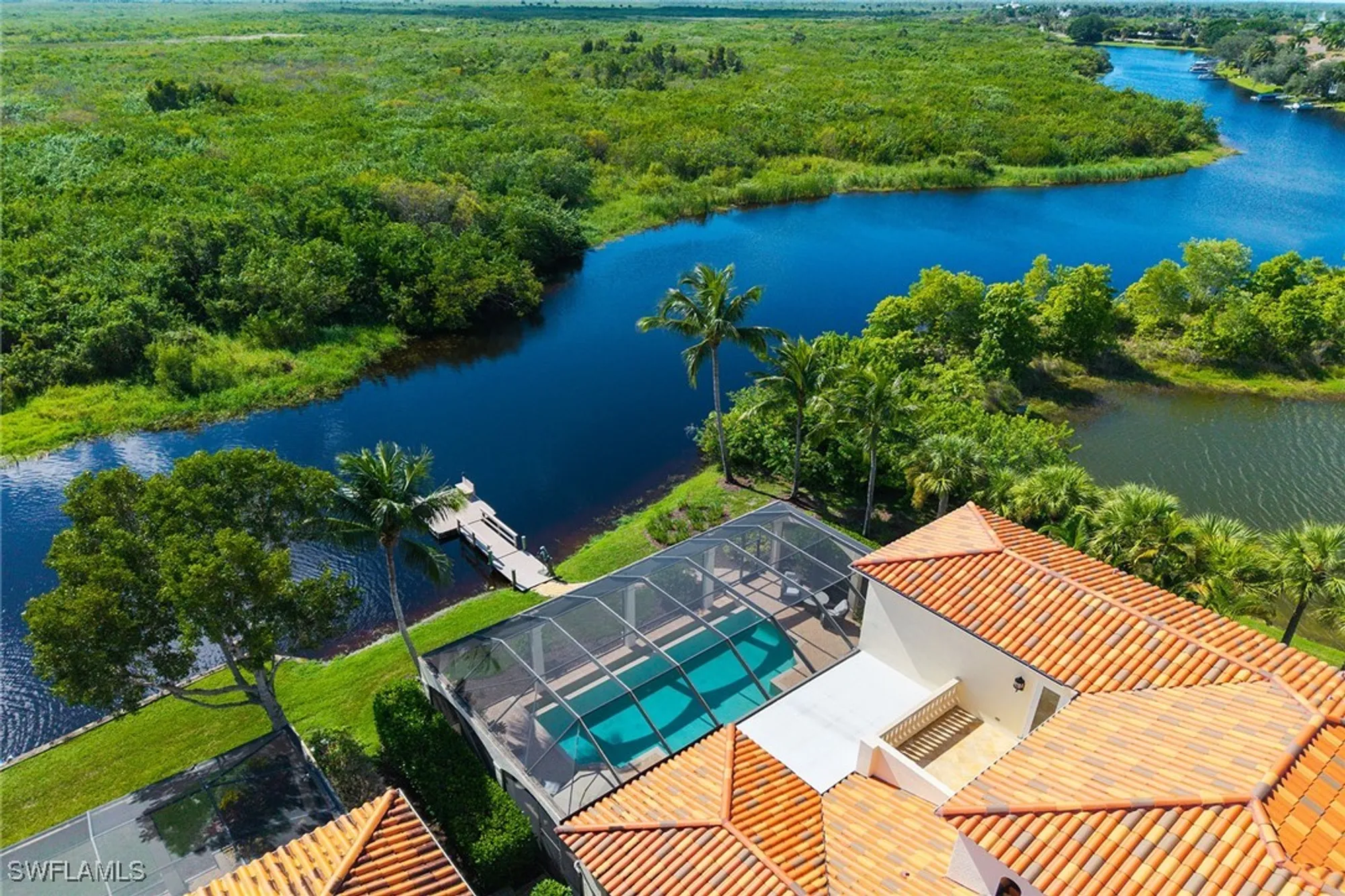 Property Slideshow image 38 of 50 | 8589 bellagio dr, Naples, FL, 34114