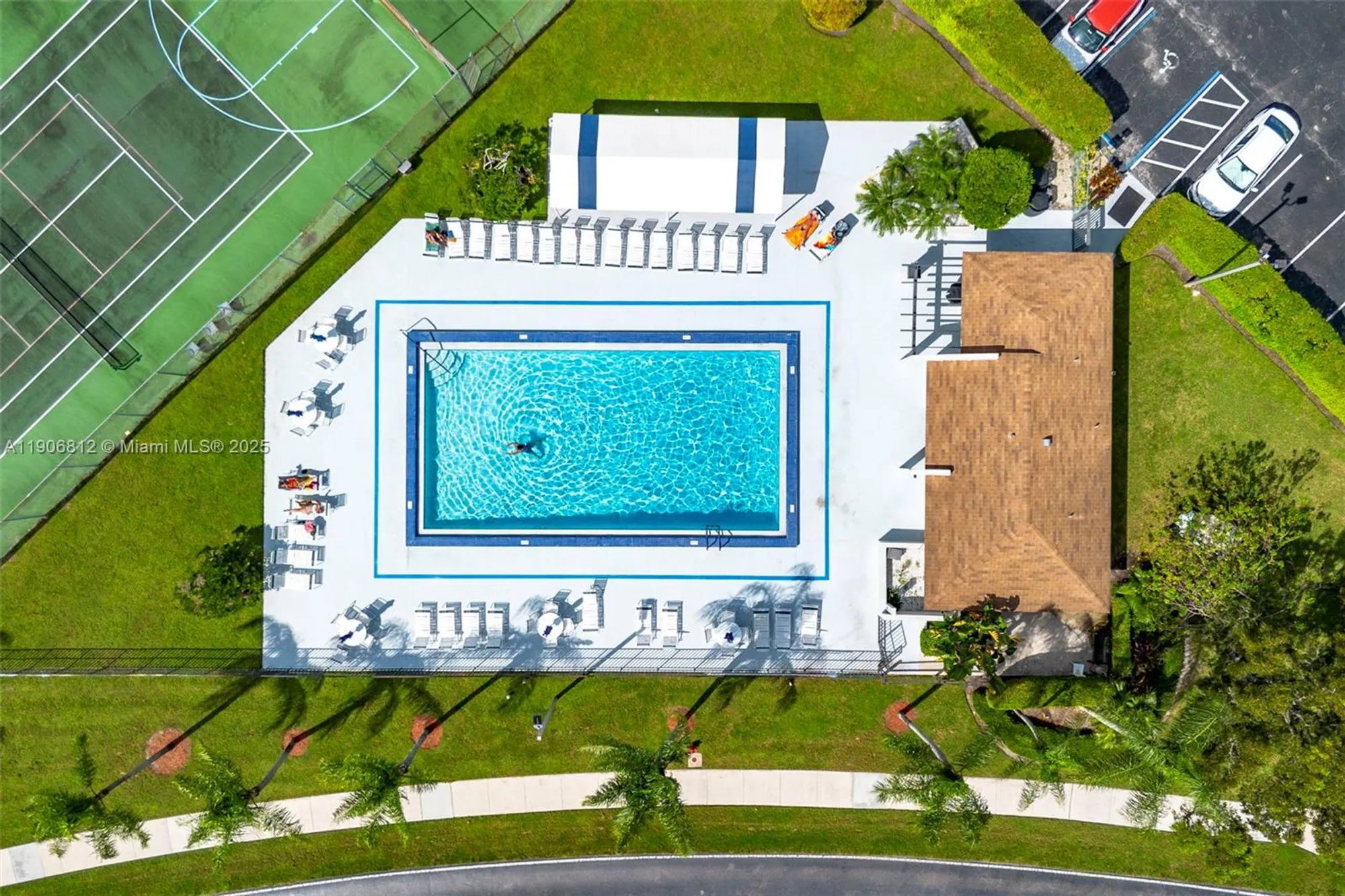 Property Slideshow image 38 of 61 | 5710 princess palm ct a, Delray Beach, FL, 33484