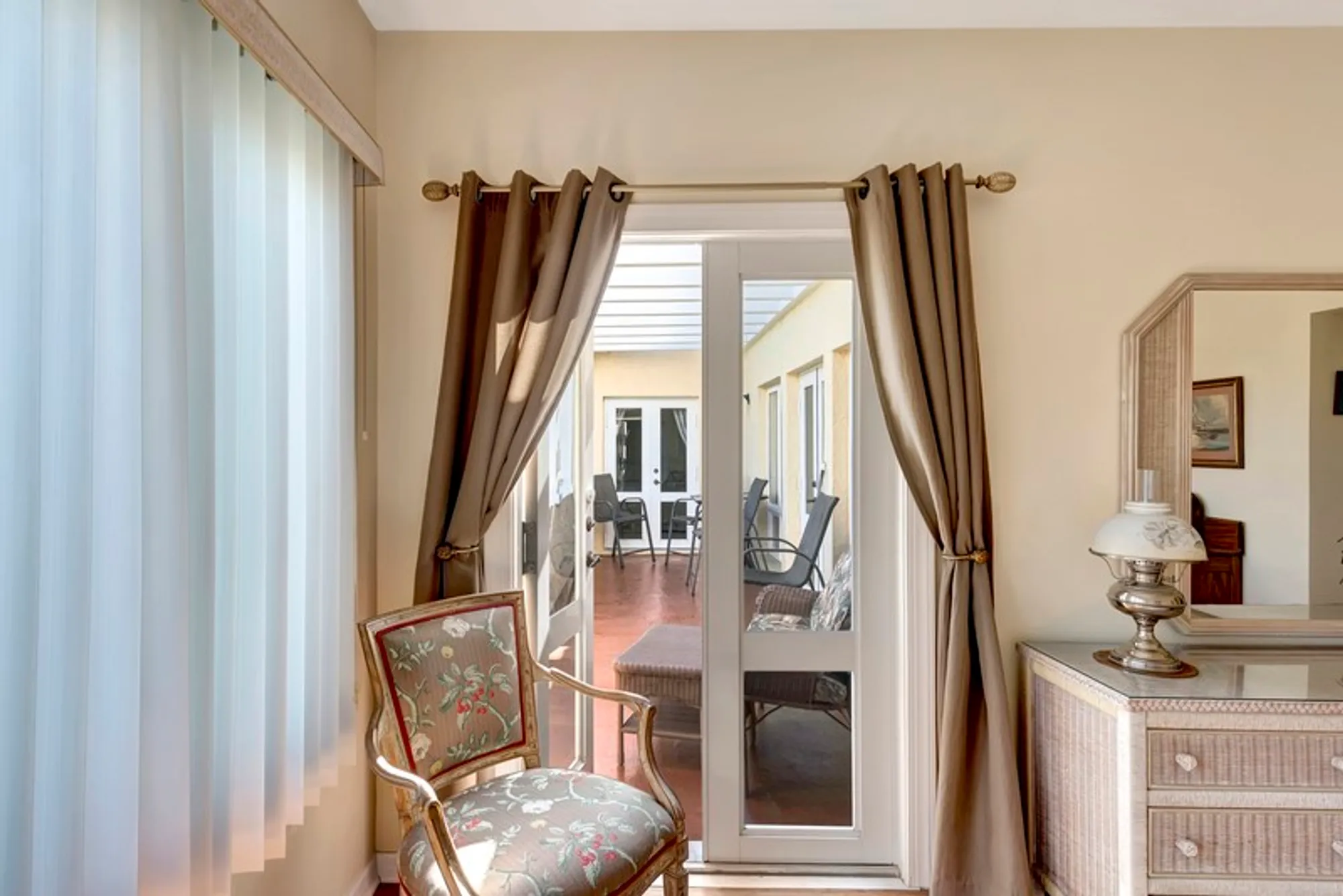 Property Slideshow image 17 of 36 | 5030 harmony cir apt 303, Vero Beach, FL, 32967