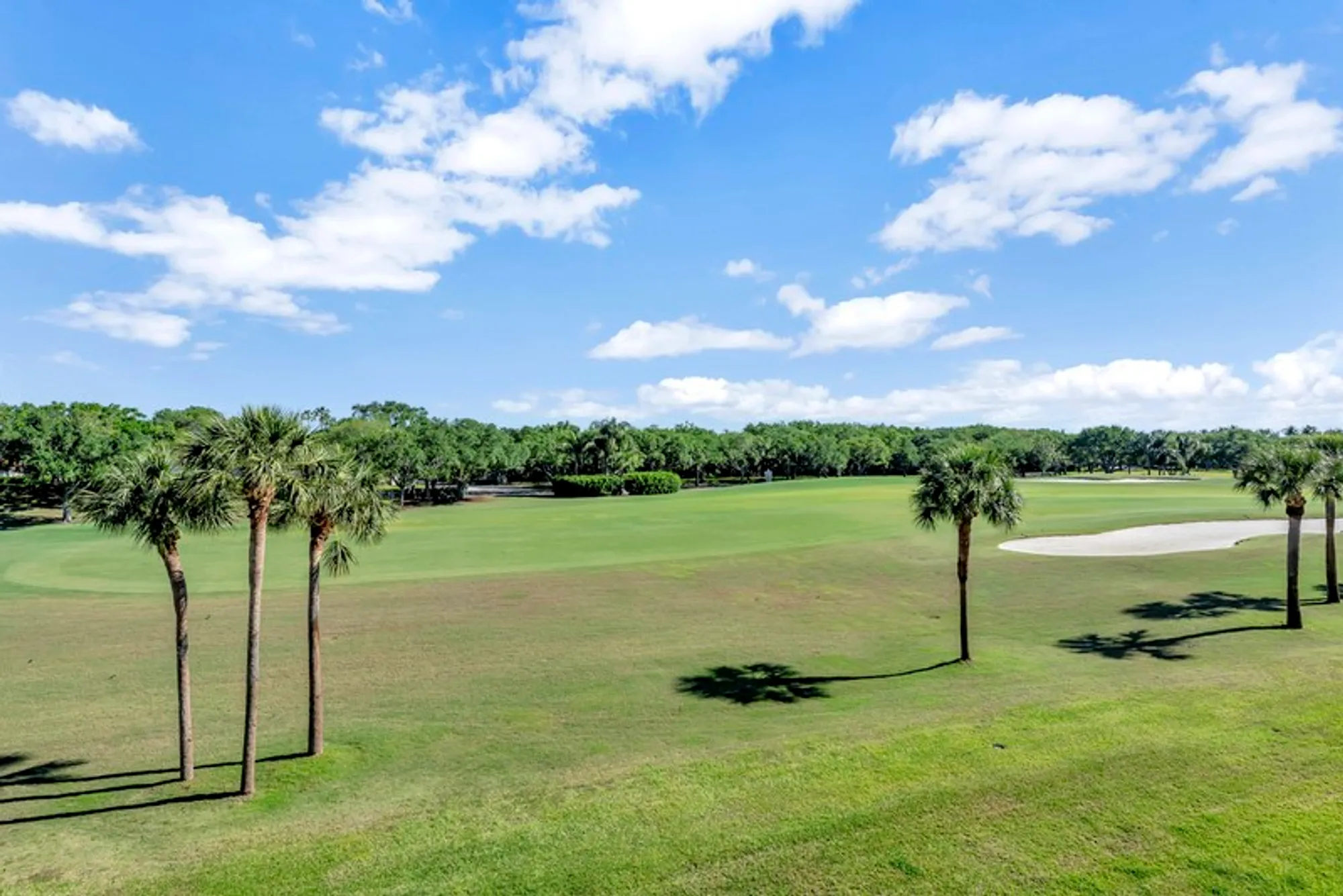 Property Slideshow image 26 of 36 | 5030 harmony cir apt 303, Vero Beach, FL, 32967