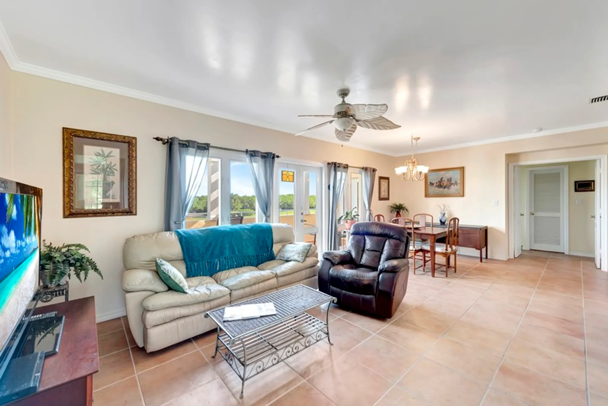 Property Slideshow image 6 of 36 | 5030 harmony cir apt 303, Vero Beach, FL, 32967