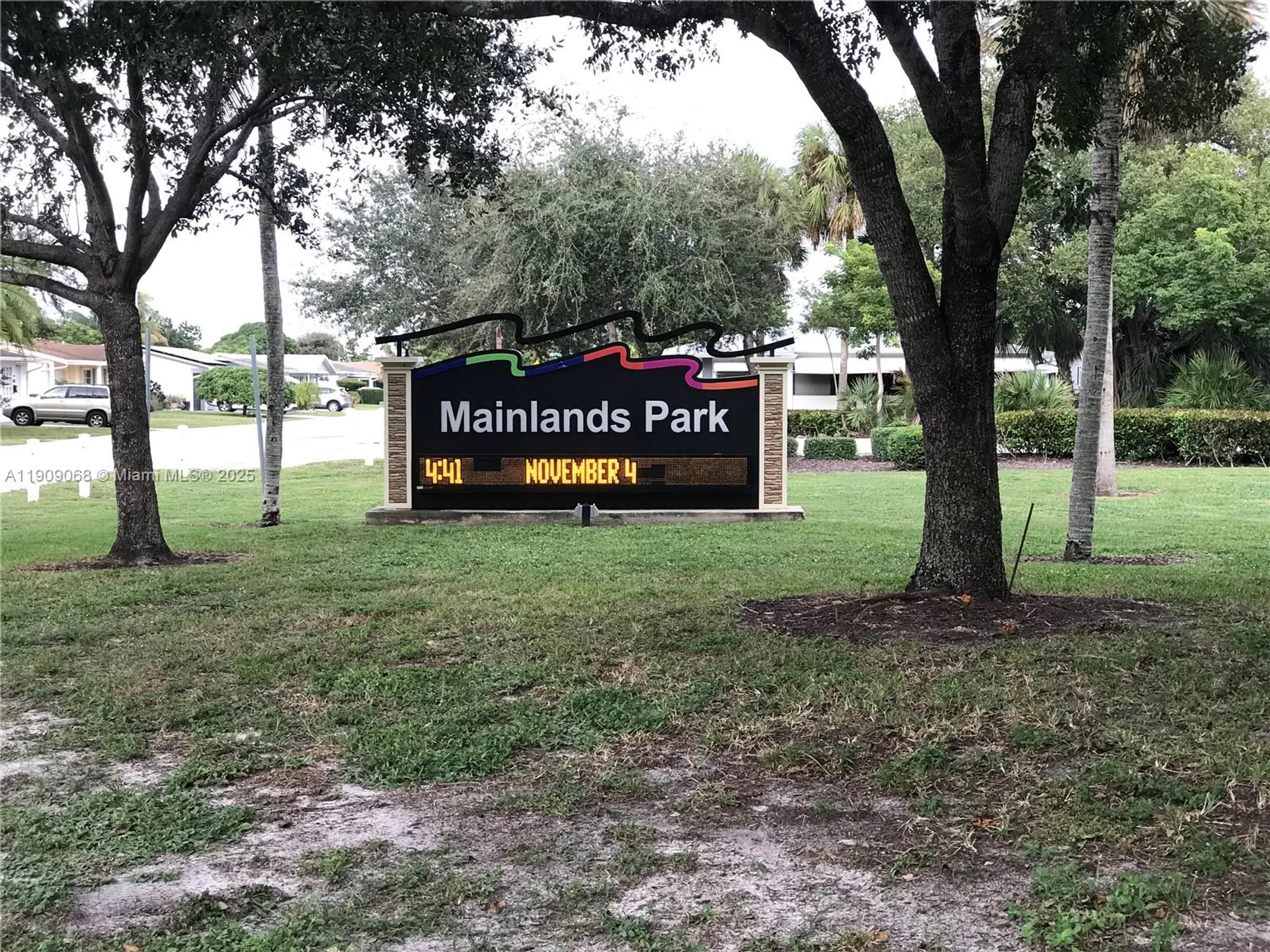 Property Slideshow image 19 of 24 | 4635 nw 44th st, Tamarac, FL, 33319