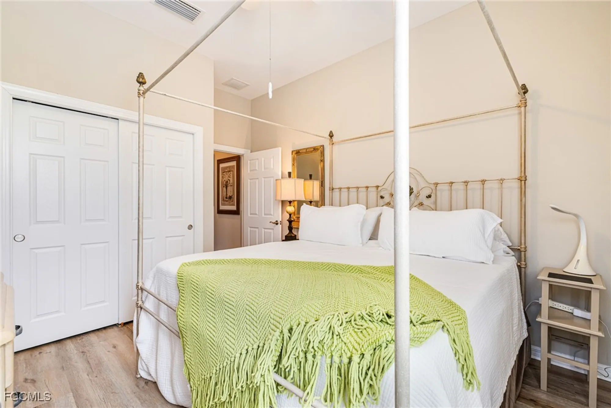 Property Slideshow image 17 of 46 | 10406 materita dr, Fort Myers, FL, 33913