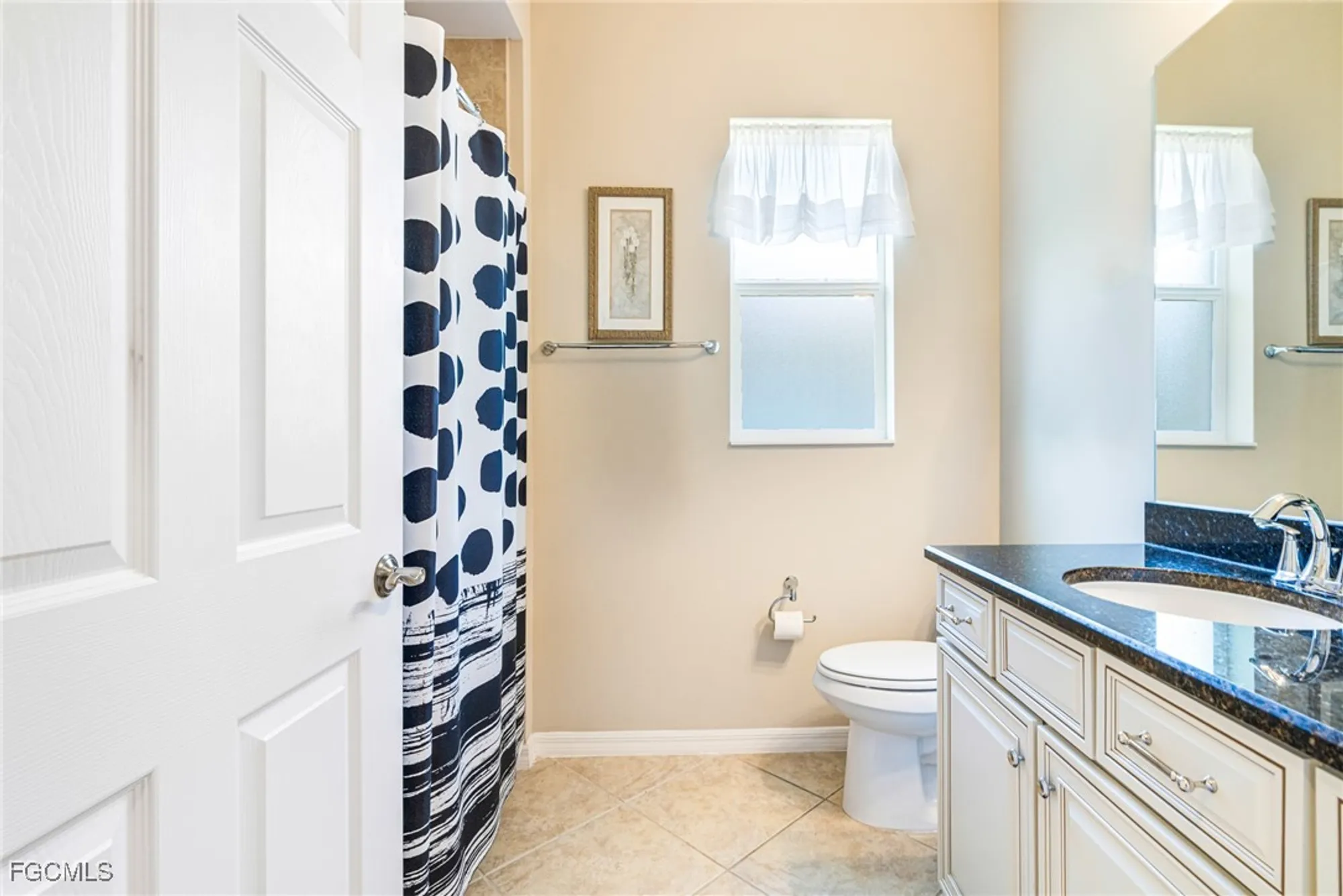 Property Slideshow image 19 of 46 | 10406 materita dr, Fort Myers, FL, 33913