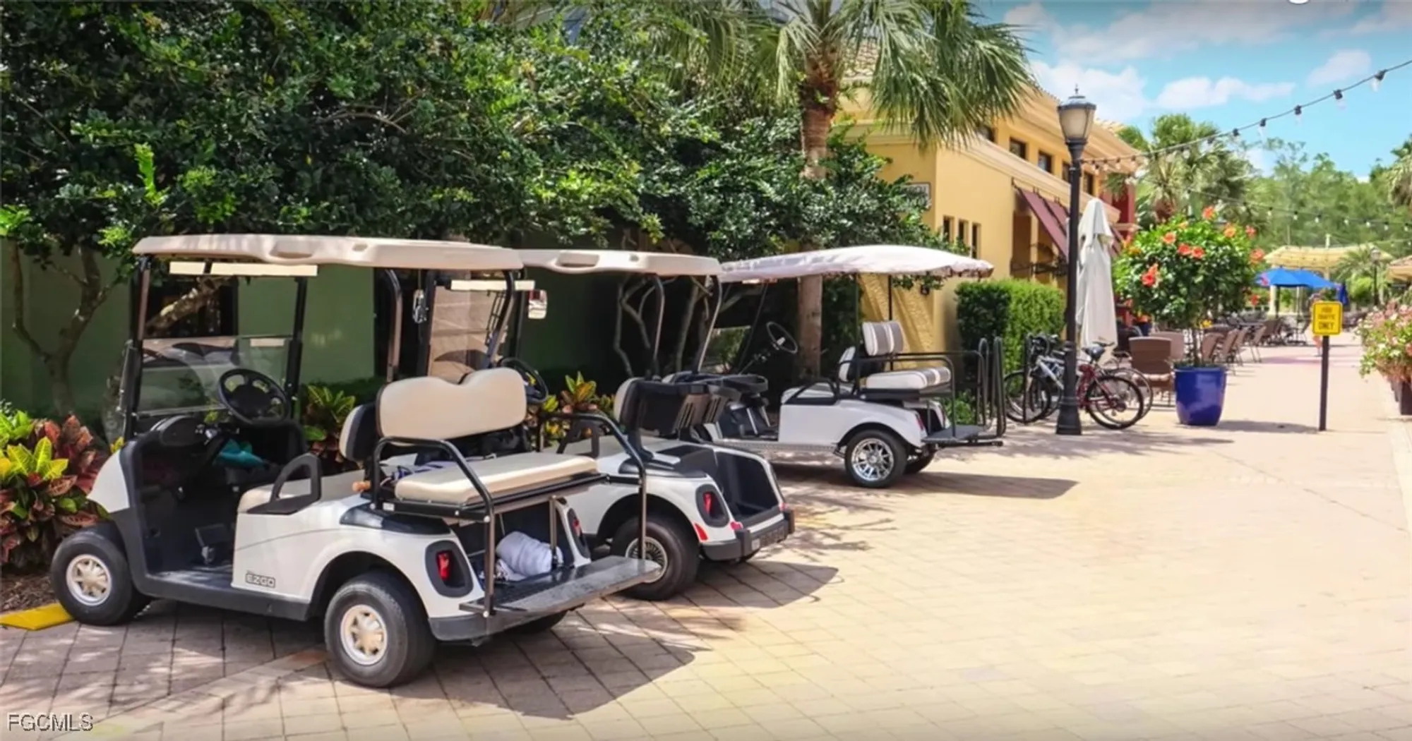 Property Slideshow image 40 of 46 | 10406 materita dr, Fort Myers, FL, 33913