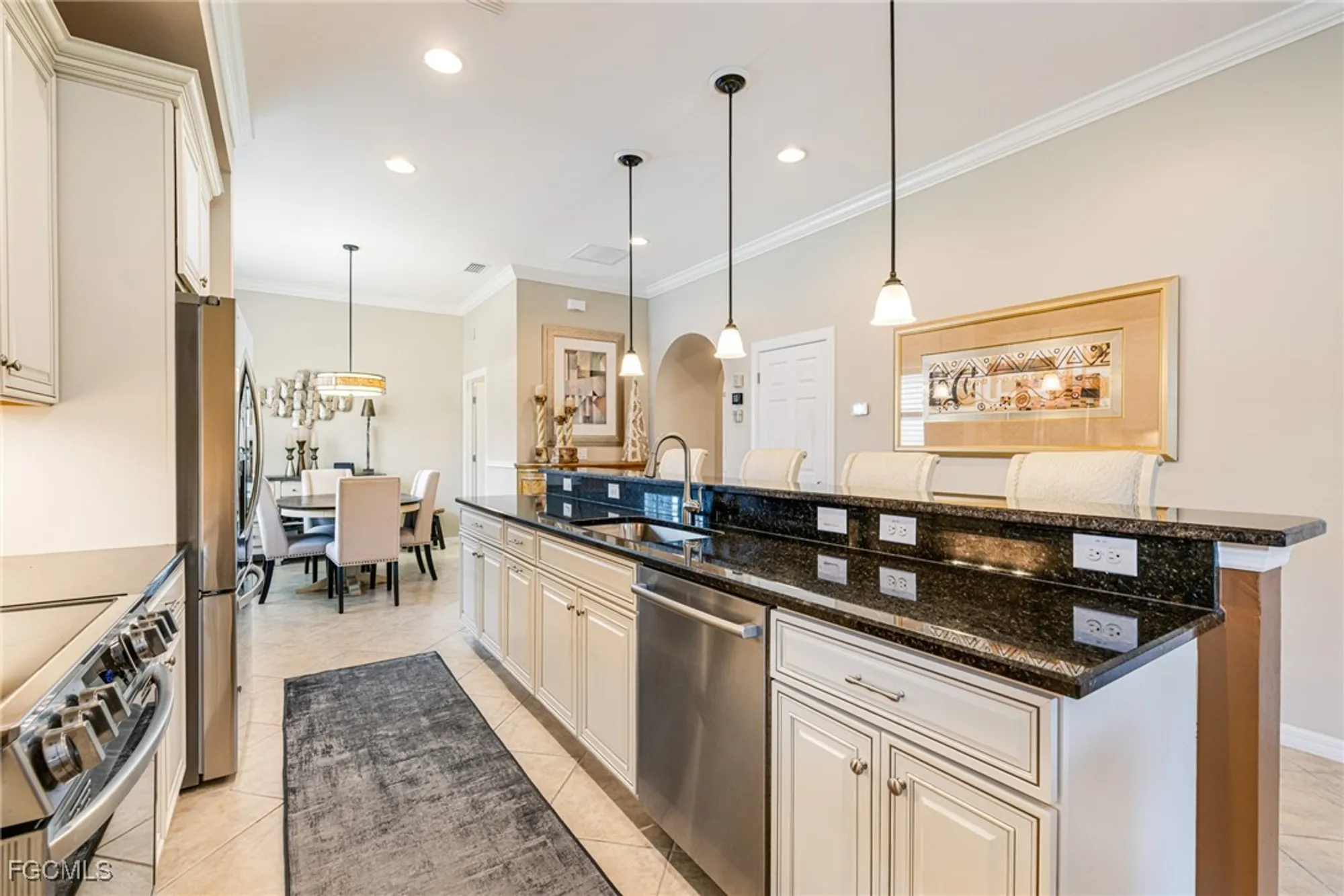 Property Slideshow image 6 of 46 | 10406 materita dr, Fort Myers, FL, 33913