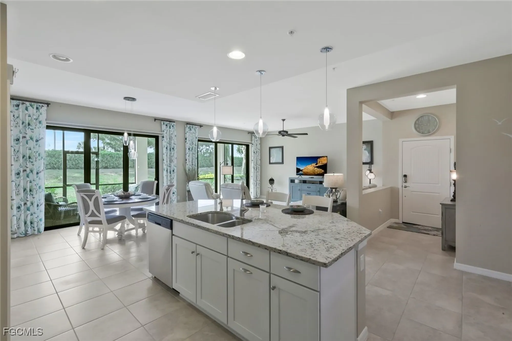 Property Slideshow image 15 of 48 | 11764 grand belvedere way 103, Fort Myers, FL, 33913