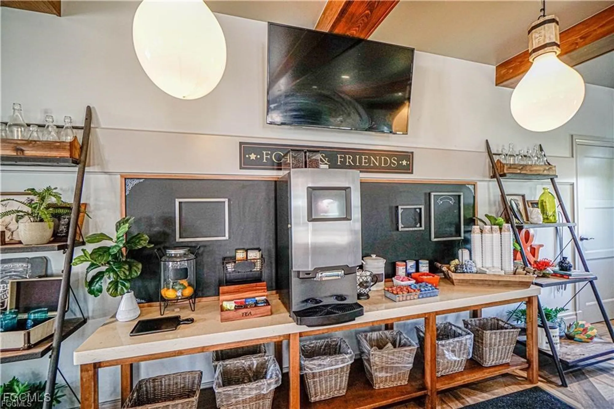 Property Slideshow image 46 of 48 | 11764 grand belvedere way 103, Fort Myers, FL, 33913