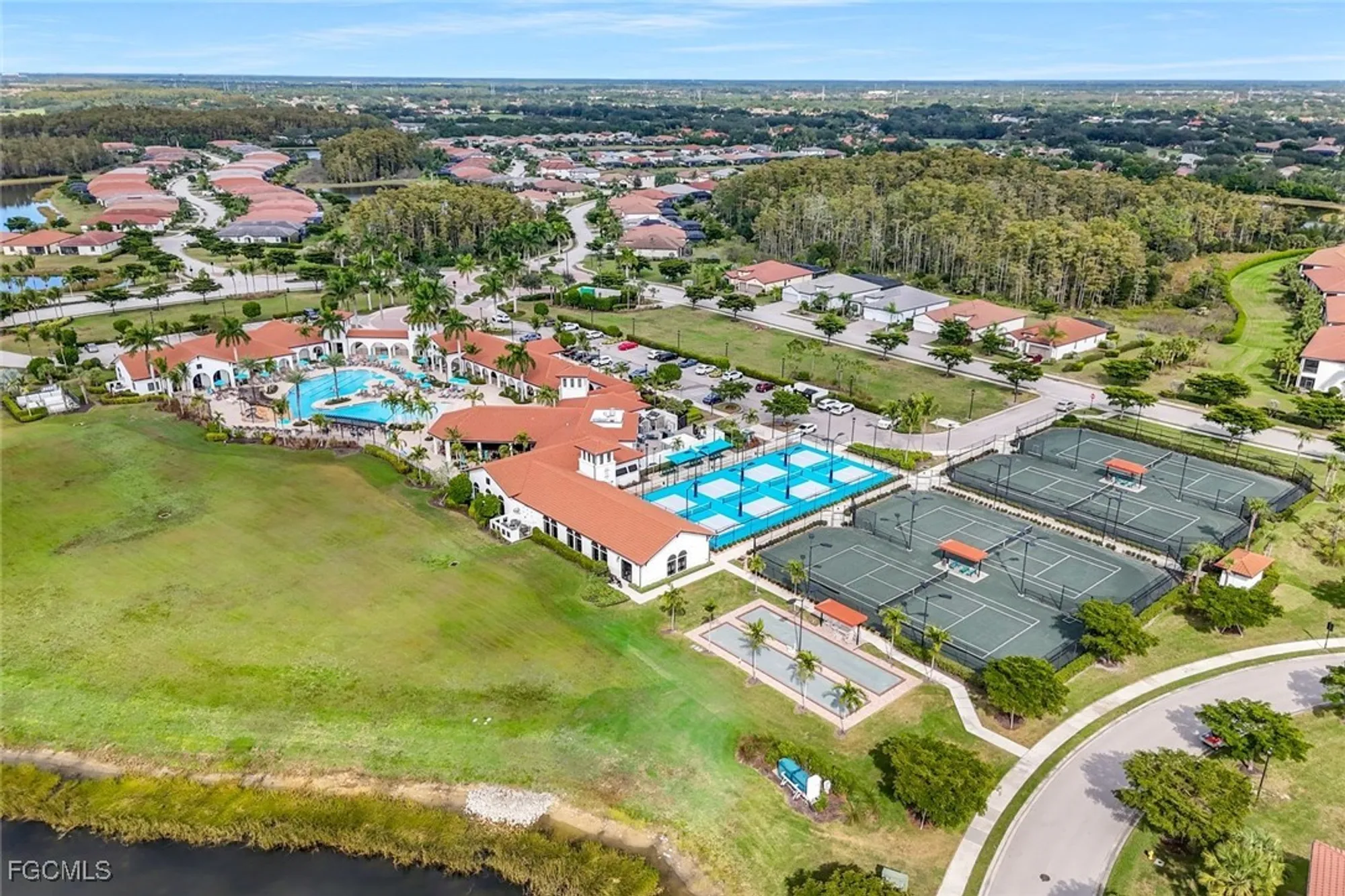 Property Slideshow image 5 of 48 | 11764 grand belvedere way 103, Fort Myers, FL, 33913