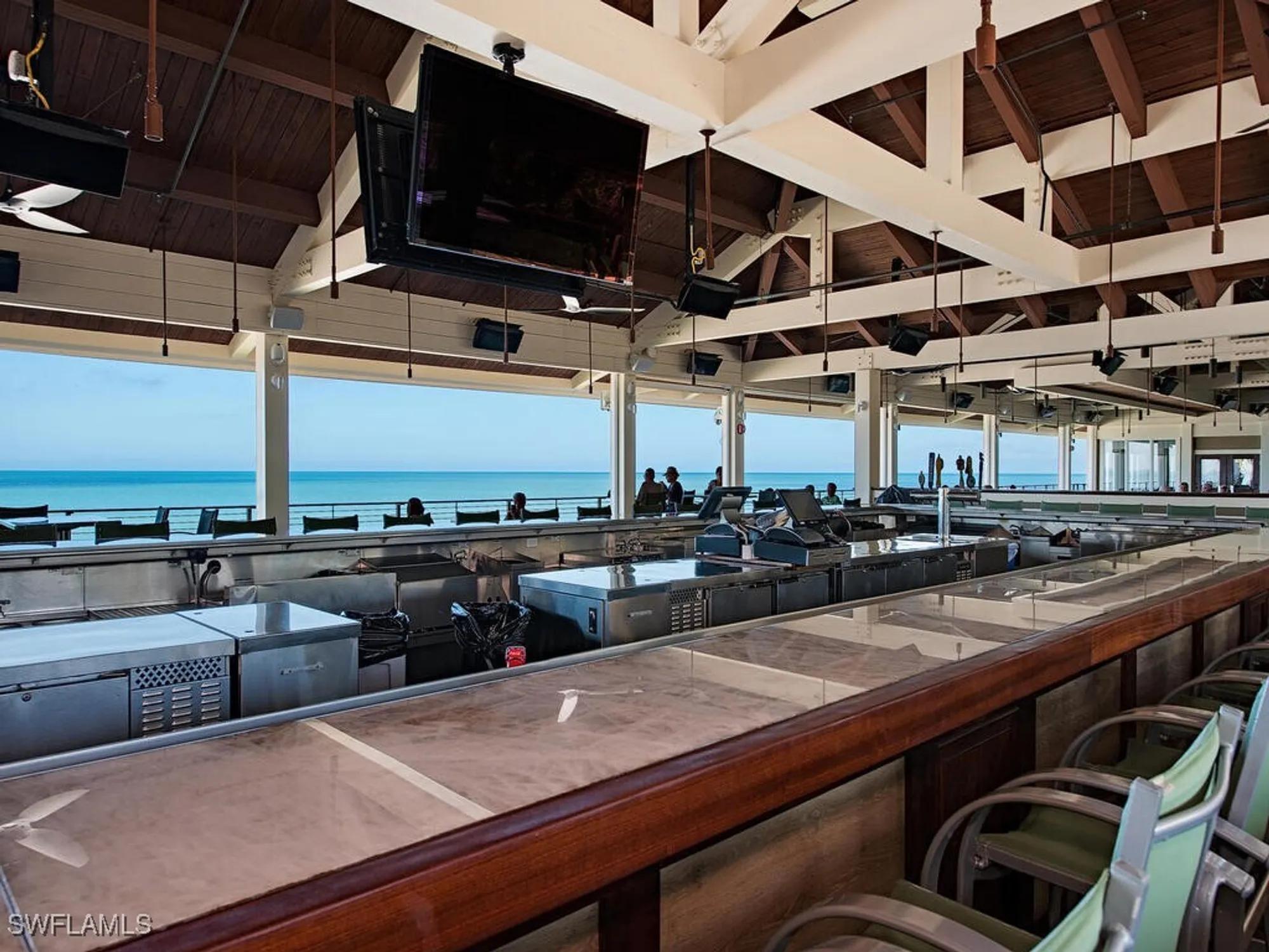 Property Slideshow image 21 of 25 | 823 tanbark dr 204, Naples, FL, 34108