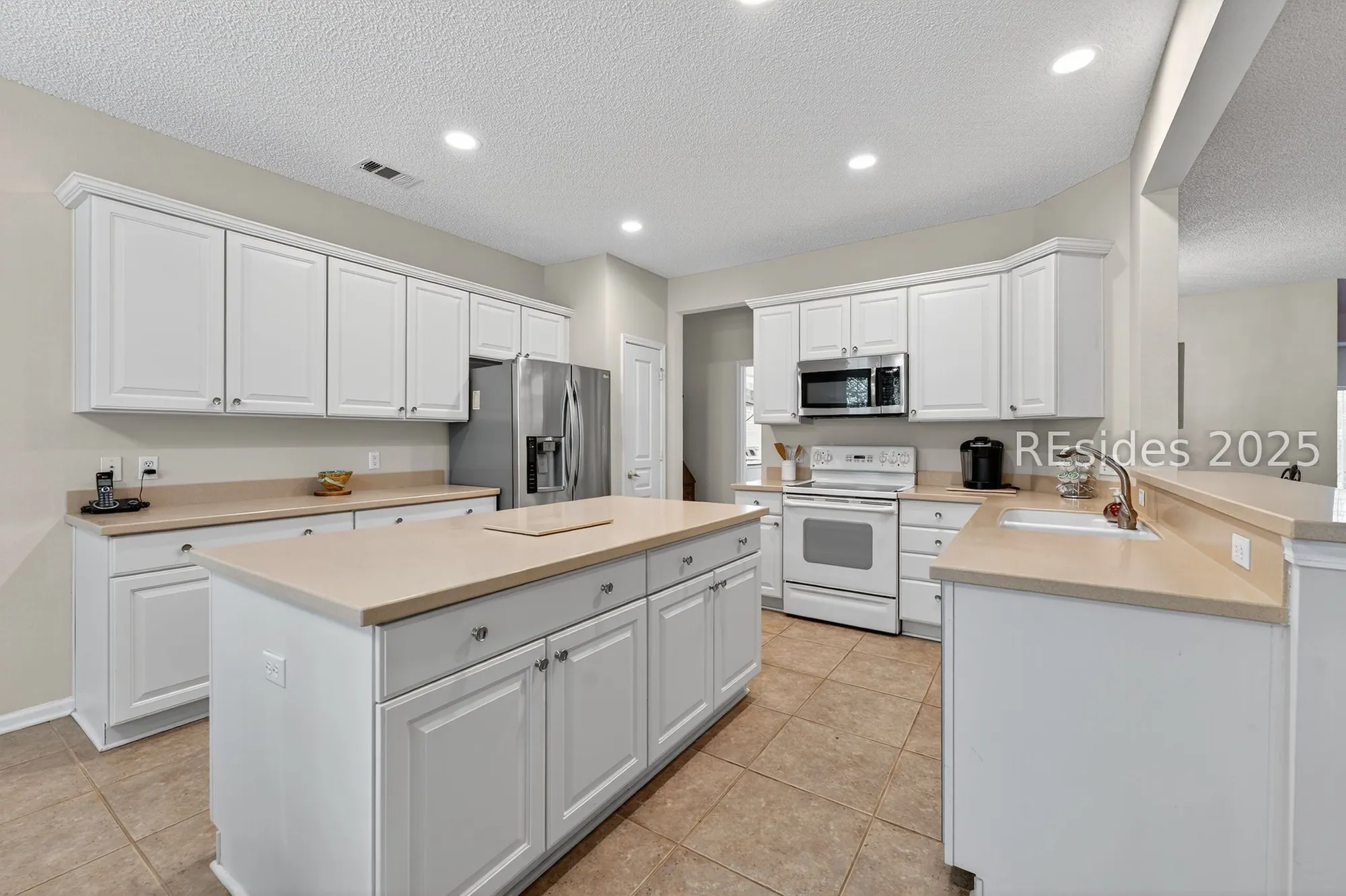 Property Slideshow image 7 of 26 | 90 doncaster ln, Bluffton, SC, 29909