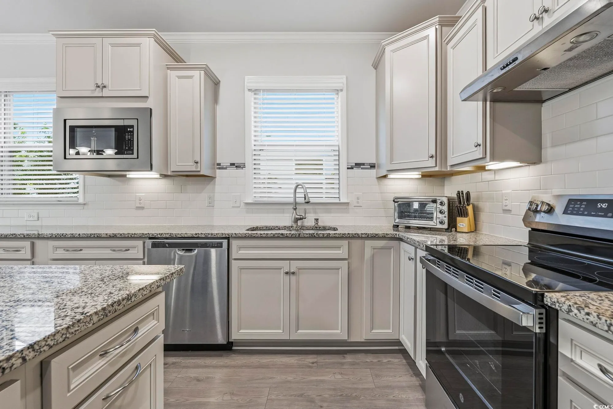 Property Slideshow image 7 of 40 | 1015 anrea st, Myrtle Beach, SC, 29577