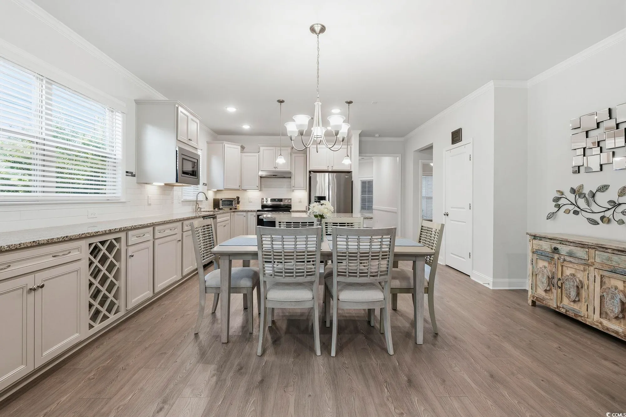 Property Slideshow image 9 of 40 | 1015 anrea st, Myrtle Beach, SC, 29577