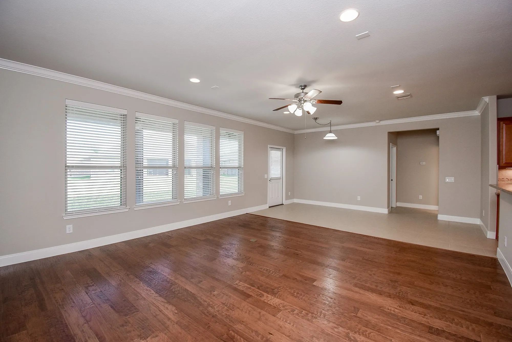 Property Slideshow image 15 of 48 | 809 cardinal flower dr, Richmond, TX, 77469