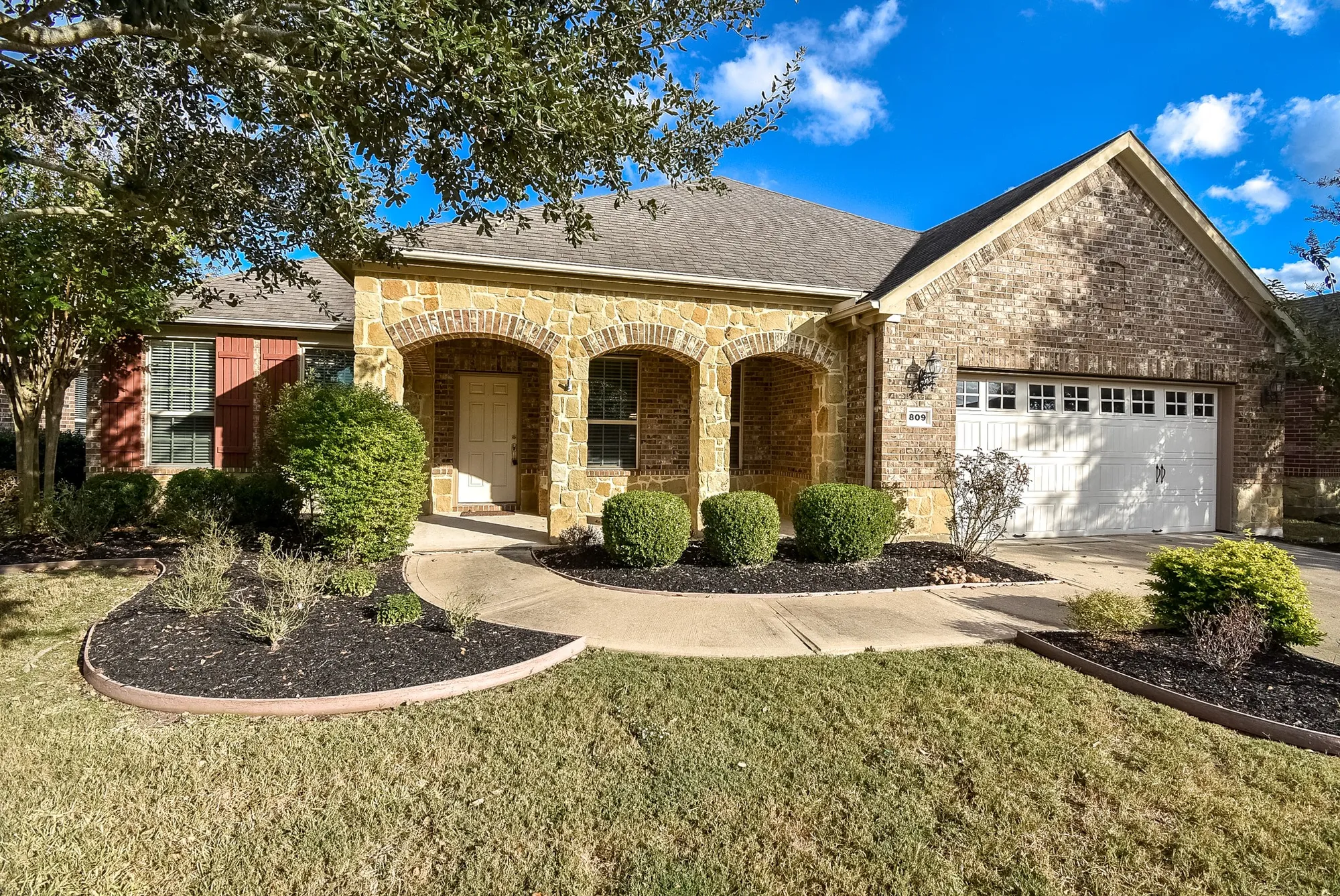 Property Slideshow image 1 of 48 | 809 cardinal flower dr, Richmond, TX, 77469