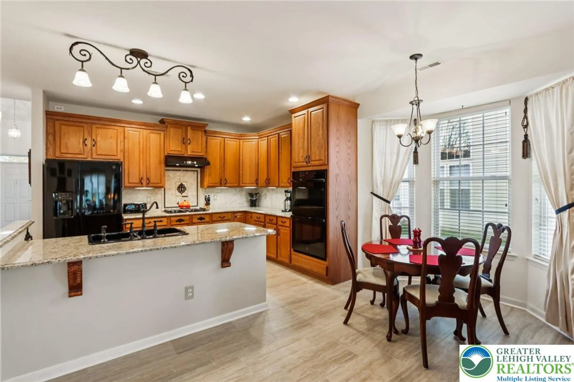 Property Slideshow image 11 of 56 | 1897 alexander dr, Macungie, PA, 18062