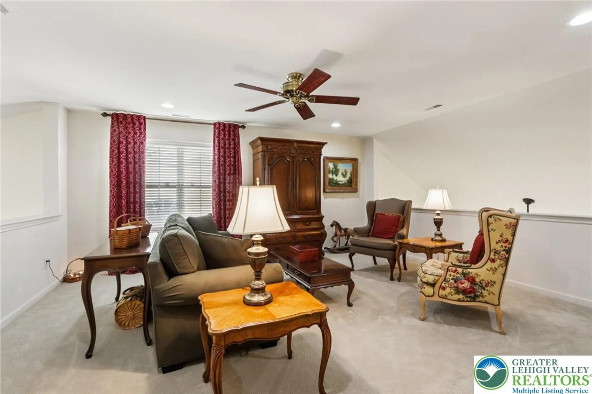 Property Slideshow image 32 of 56 | 1897 alexander dr, Macungie, PA, 18062