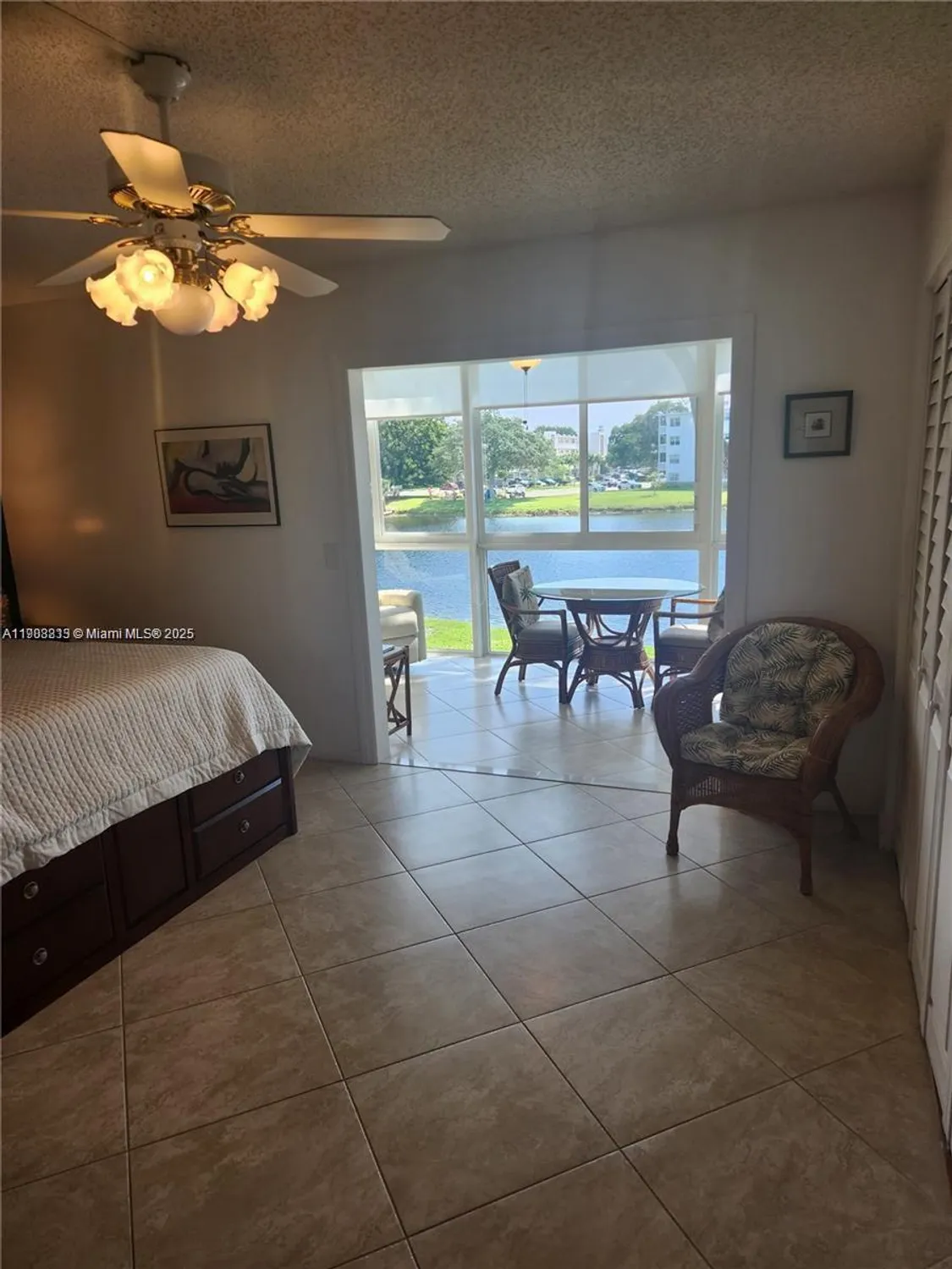 Property Slideshow image 14 of 36 | 2114 cambridge e unit e, Deerfield Beach, FL, 33442