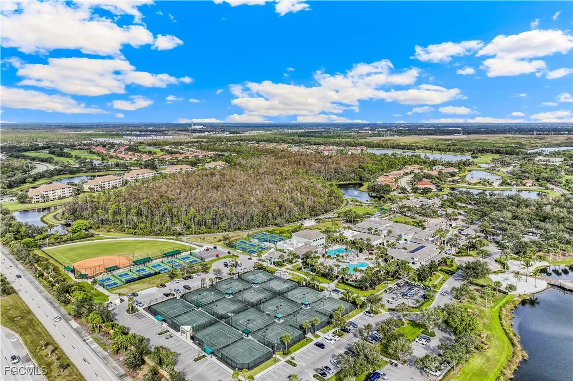 Property Slideshow image 37 of 38 | 10507 azzurra dr, Fort Myers, FL, 33913