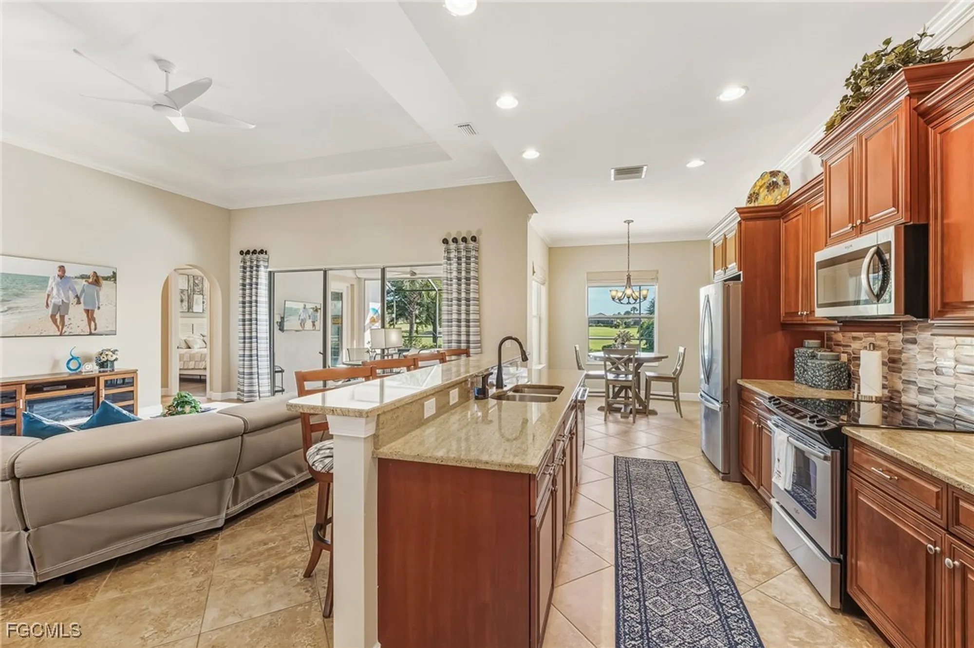 Property Slideshow image 9 of 38 | 10507 azzurra dr, Fort Myers, FL, 33913
