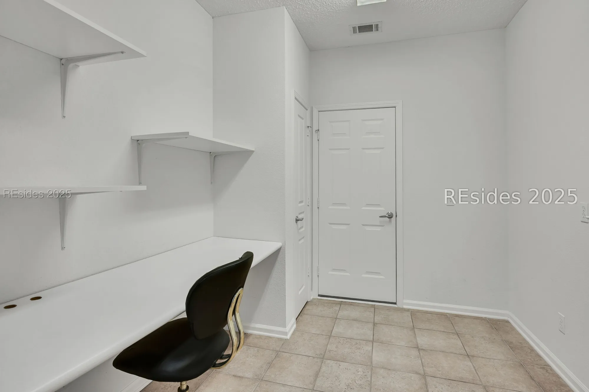 Property Slideshow image 11 of 33 | 1 raindrop ln, Okatie, SC, 29909