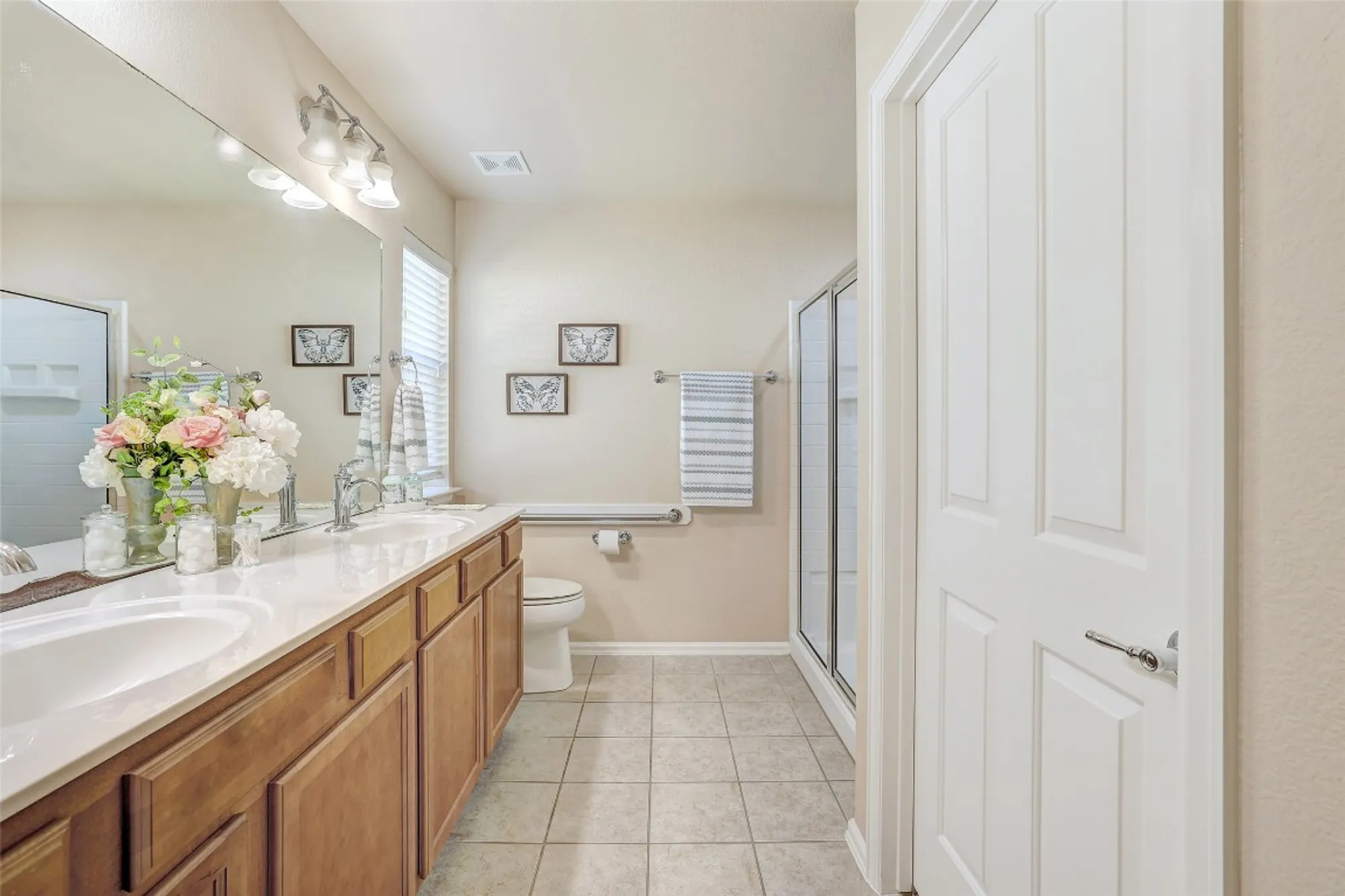 Property Slideshow image 16 of 40 | 111 sandy creek trl, Georgetown, TX, 78633