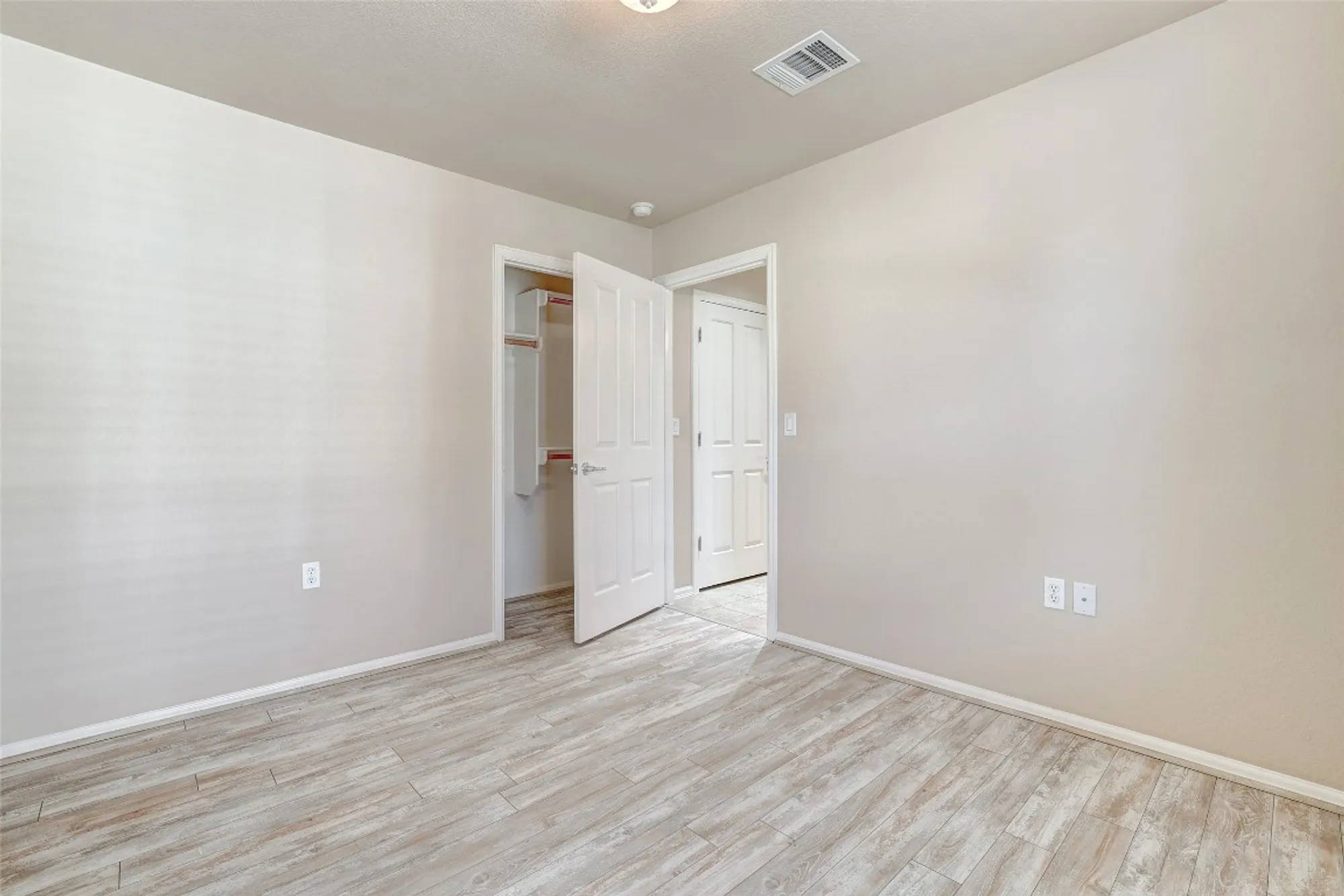 Property Slideshow image 24 of 40 | 111 sandy creek trl, Georgetown, TX, 78633