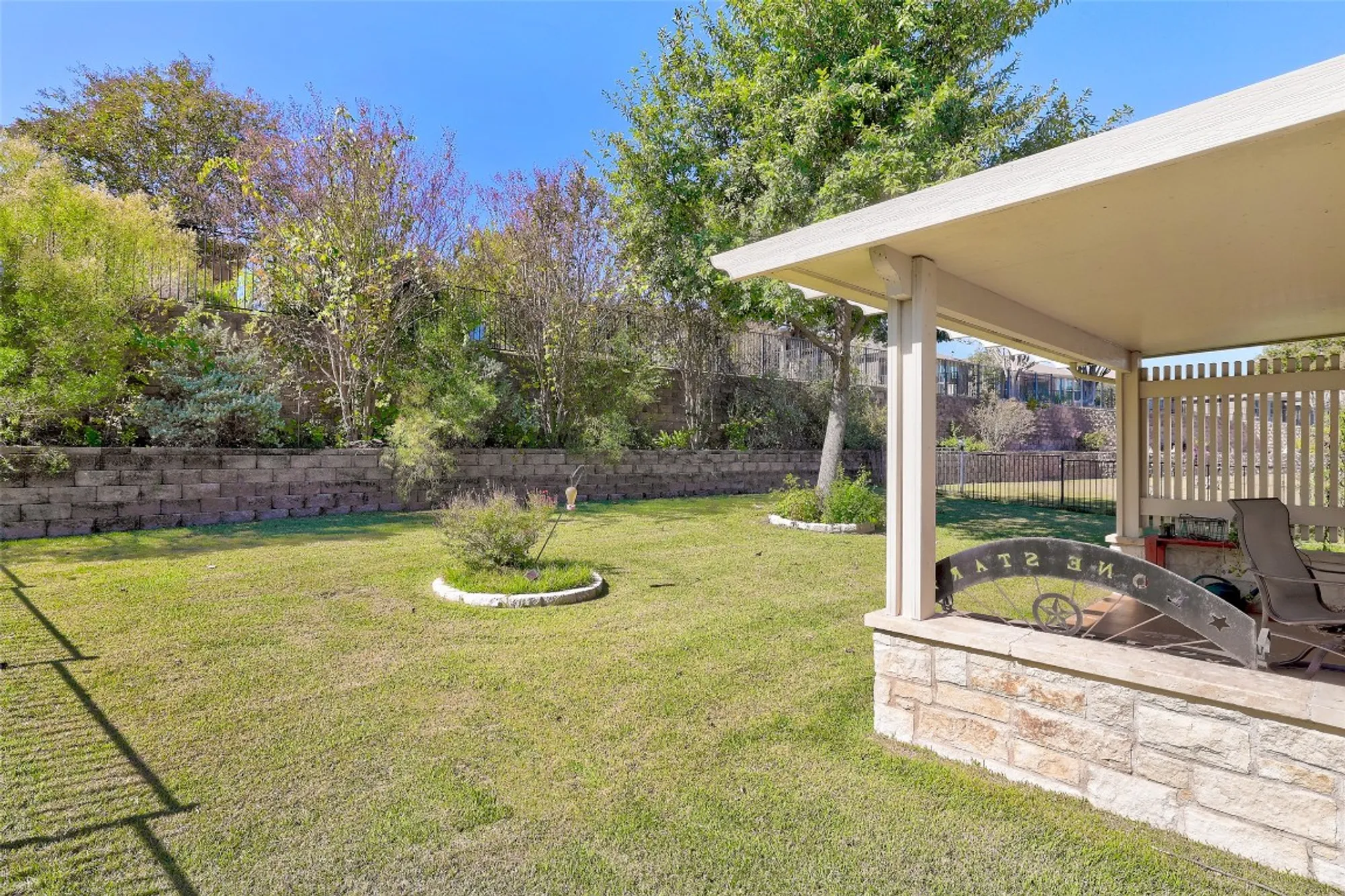 Property Slideshow image 28 of 40 | 111 sandy creek trl, Georgetown, TX, 78633