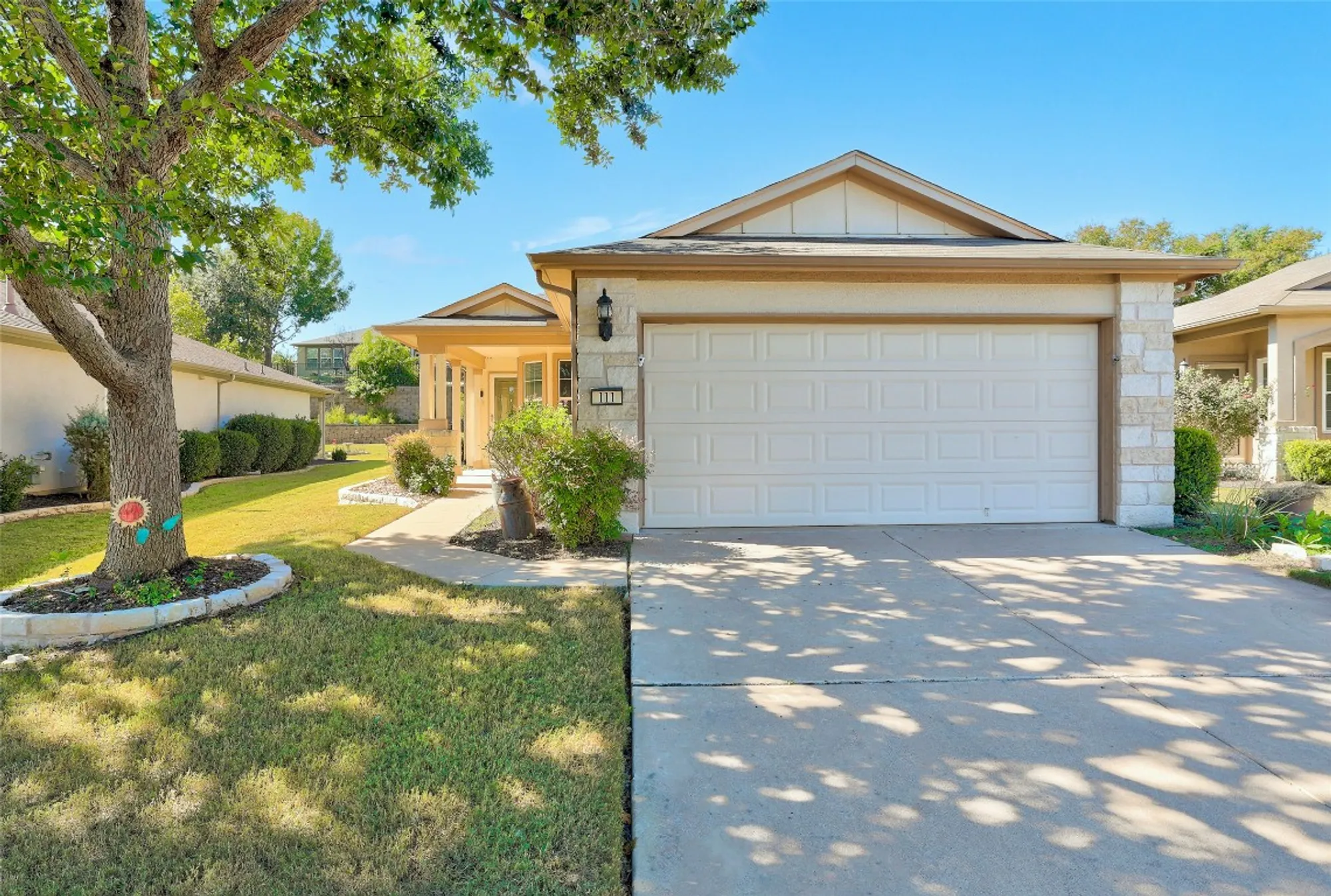 Property Slideshow image 2 of 40 | 111 sandy creek trl, Georgetown, TX, 78633