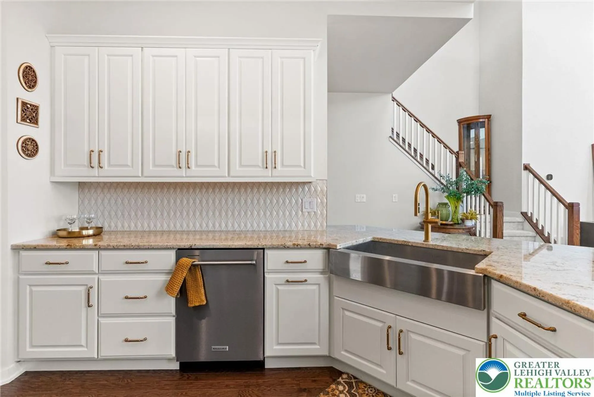 Property Slideshow image 15 of 55 | 1805 franklin way, Allentown, PA, 18104