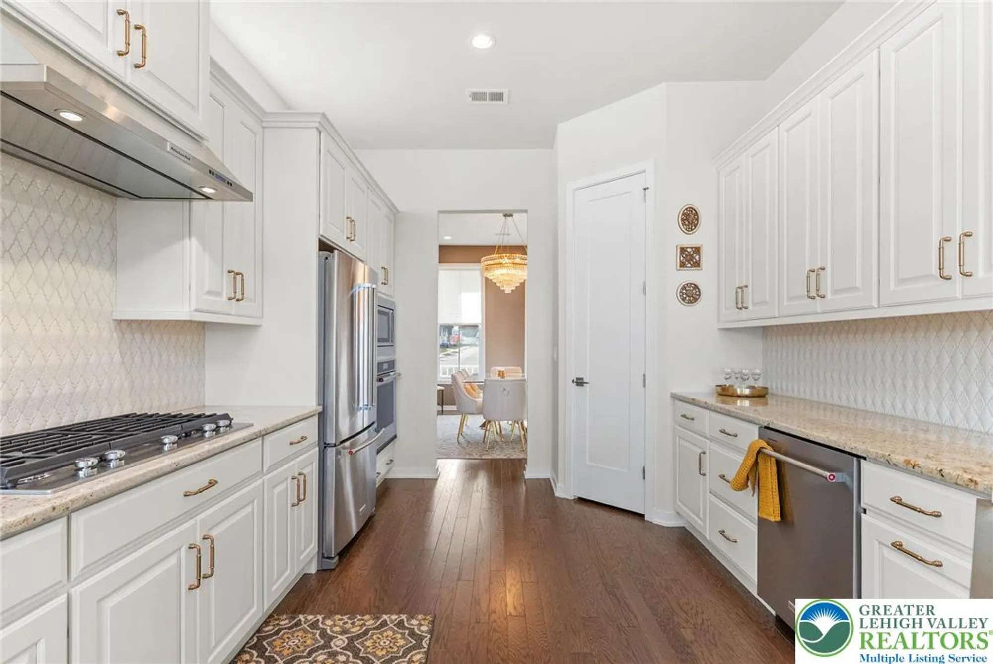 Property Slideshow image 13 of 55 | 1805 franklin way, Allentown, PA, 18104