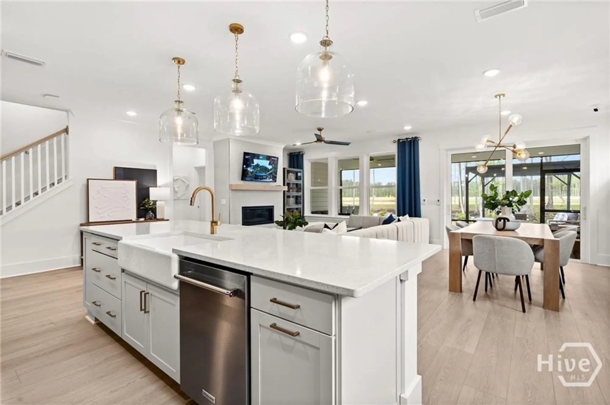 Property Slideshow image 11 of 16 | 283 birch dr, Richmond Hill, GA, 31324