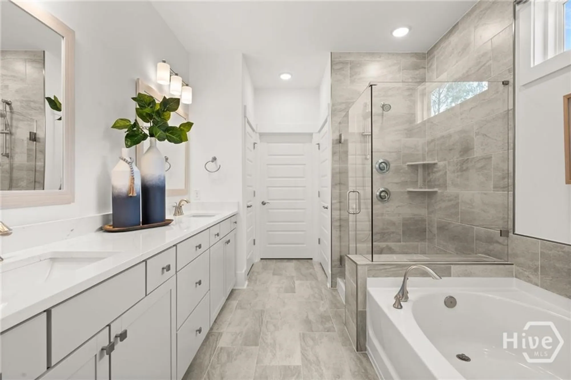 Property Slideshow image 5 of 16 | 283 birch dr, Richmond Hill, GA, 31324