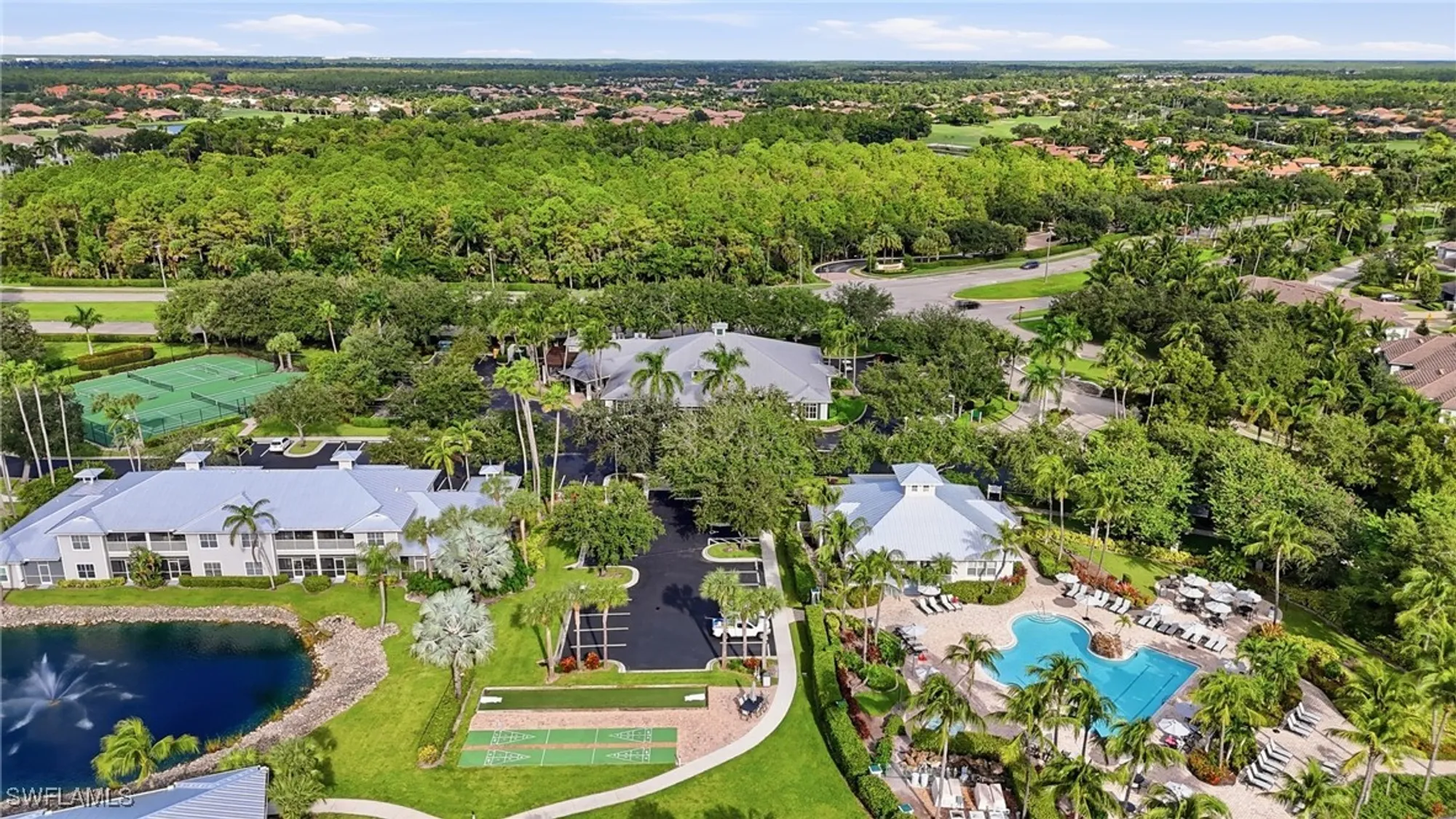 Property Slideshow image 36 of 41 | 7920 mahogany run ln 1015, Naples, FL, 34113