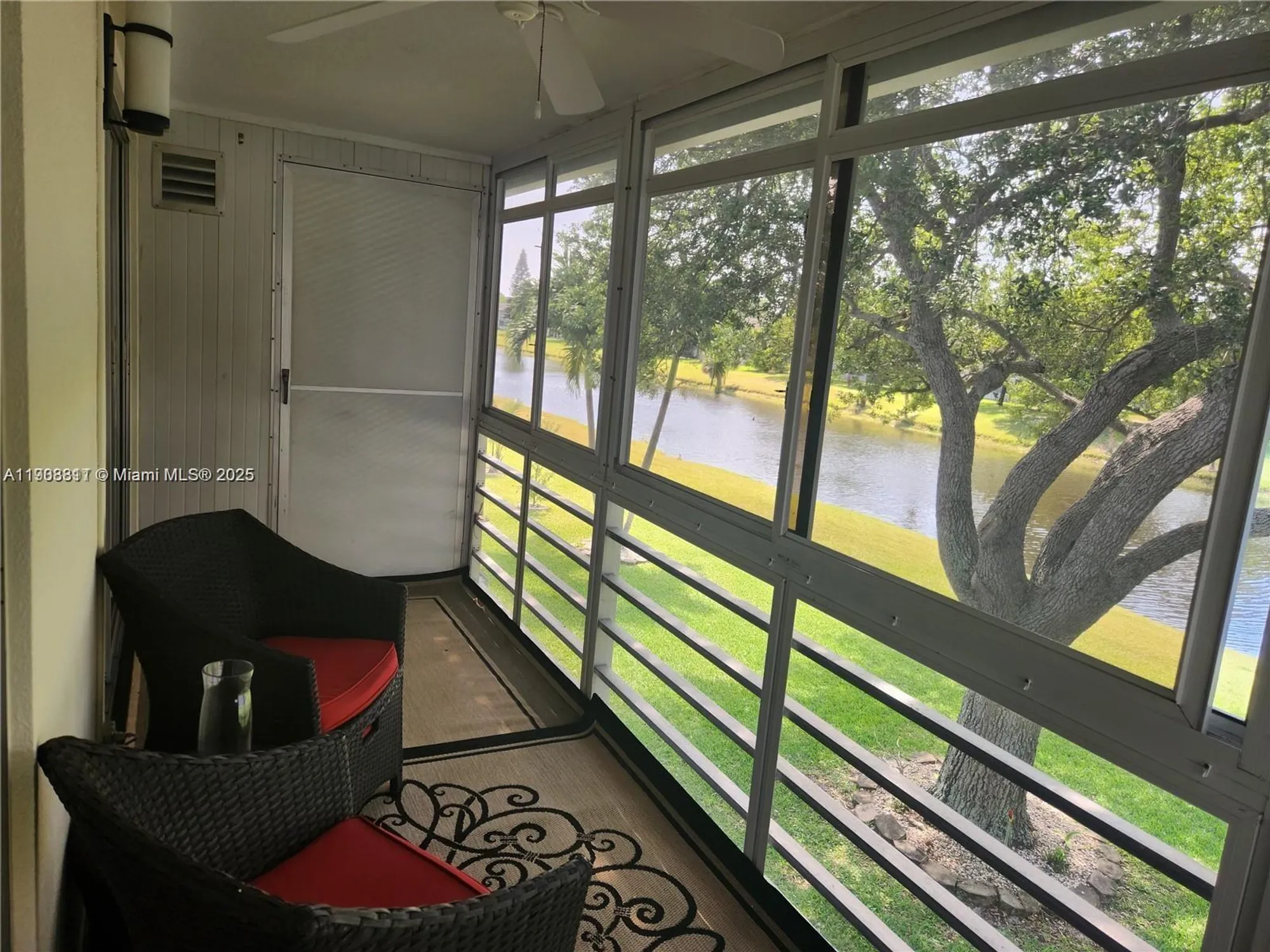 Property Slideshow image 17 of 32 | 524 tilford x # 524, Deerfield Beach, FL, 33442