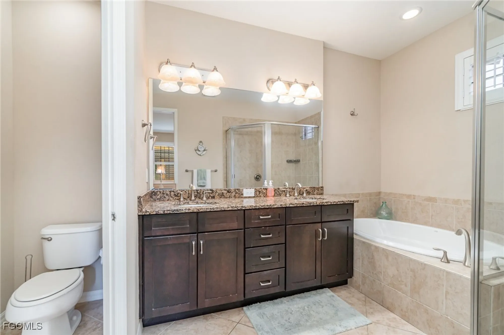Property Slideshow image 16 of 33 | 11837 adoncia way apt 3406, Fort Myers, FL, 33912