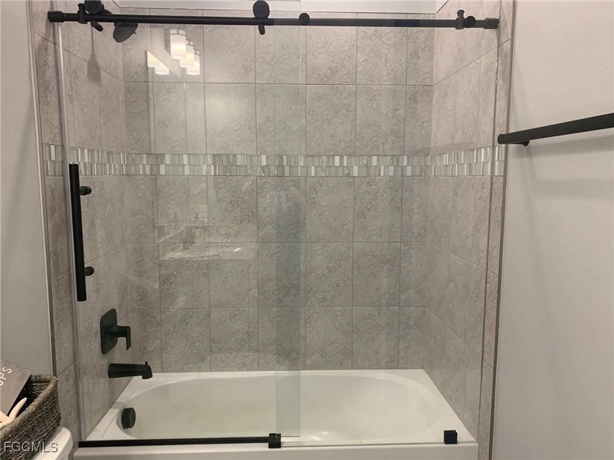 Property Slideshow image 22 of 26 | 17332 corsini dr, Fort Myers, FL, 33913