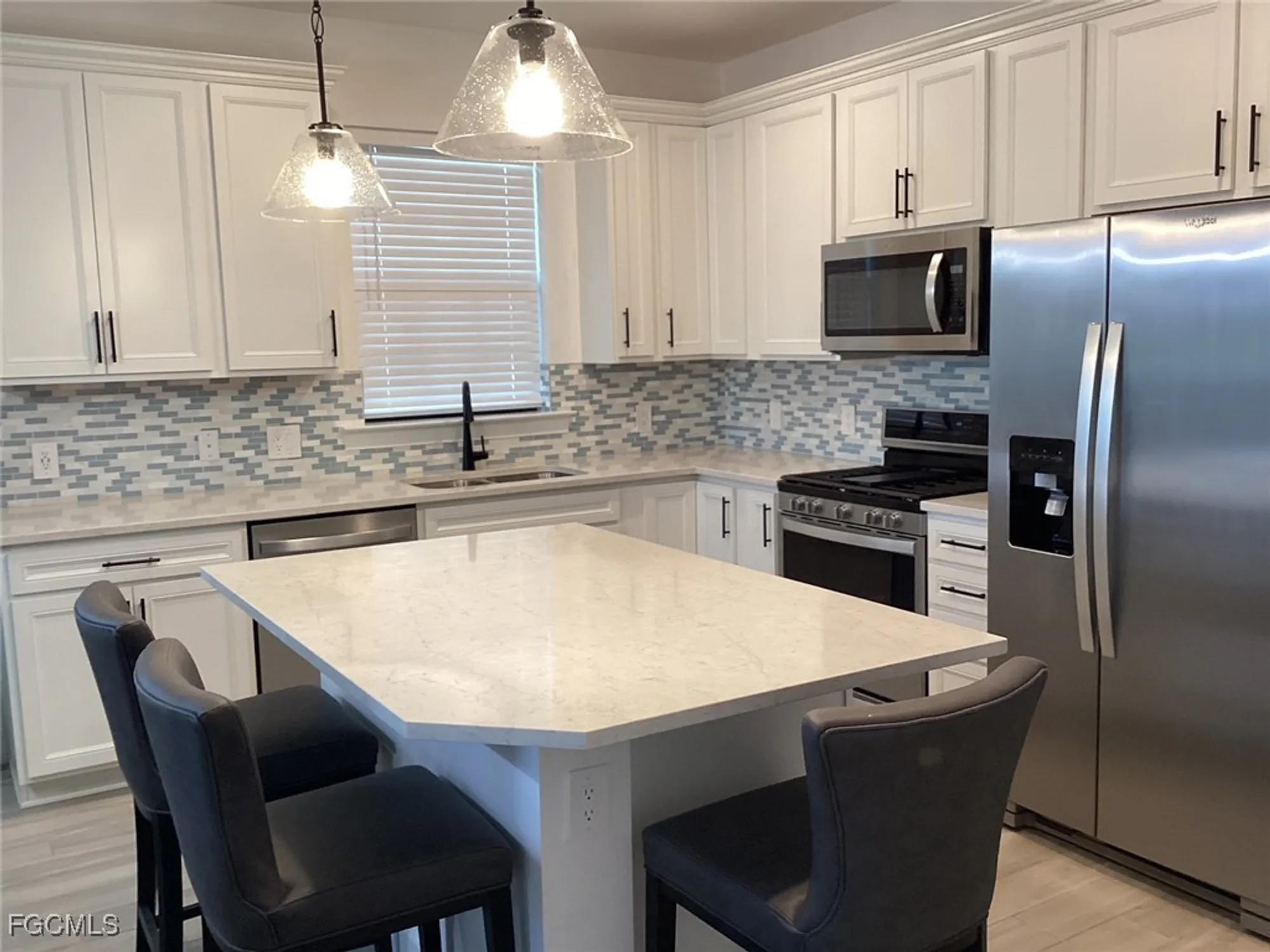 Property Slideshow image 8 of 26 | 17332 corsini dr, Fort Myers, FL, 33913