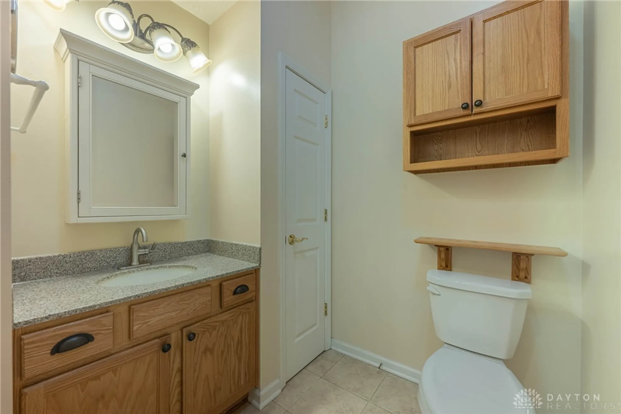 Property Slideshow image 19 of 27 | 3341 greenburn rd, Beavercreek, OH, 45434