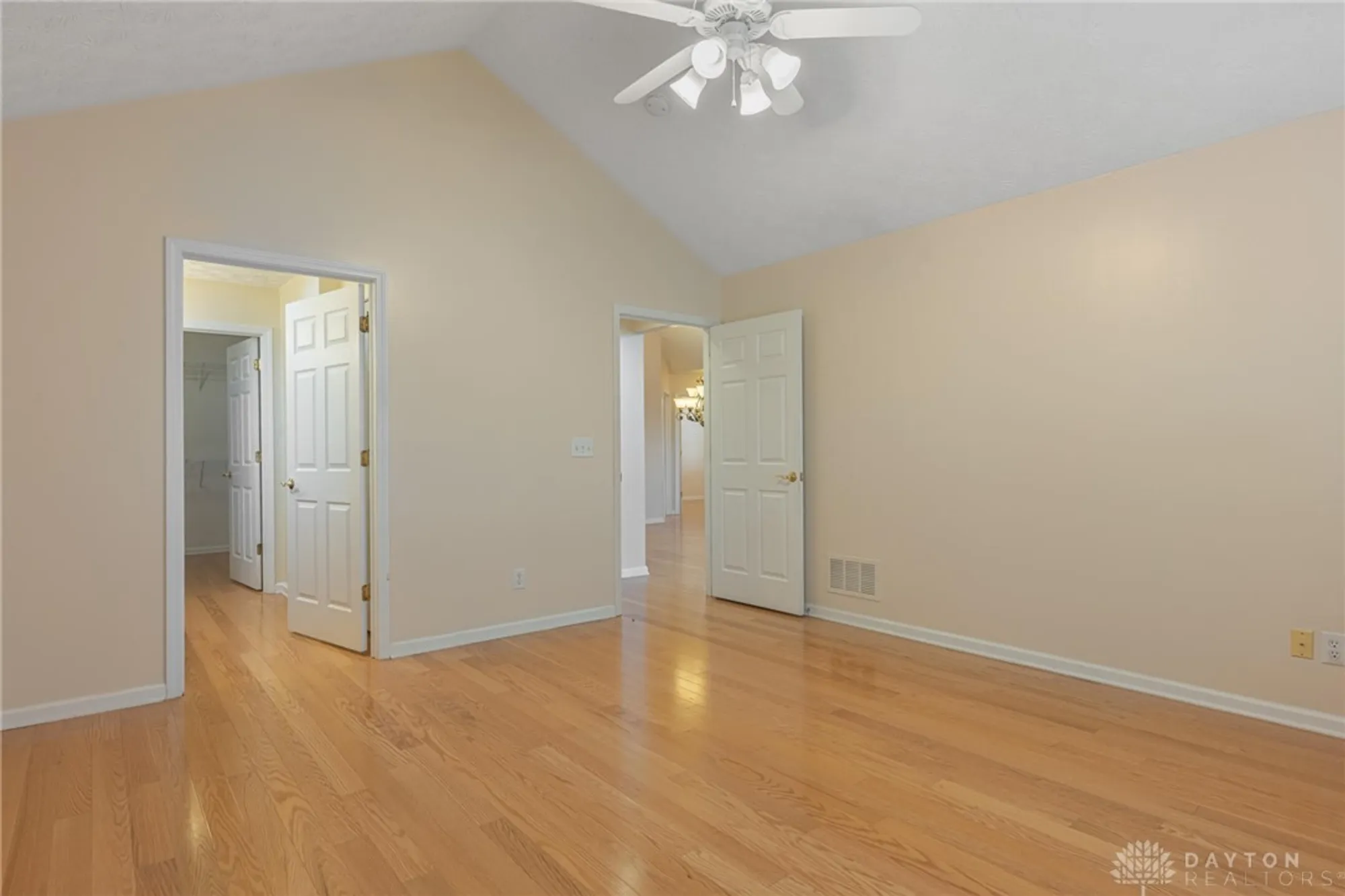 Property Slideshow image 23 of 27 | 3341 greenburn rd, Beavercreek, OH, 45434