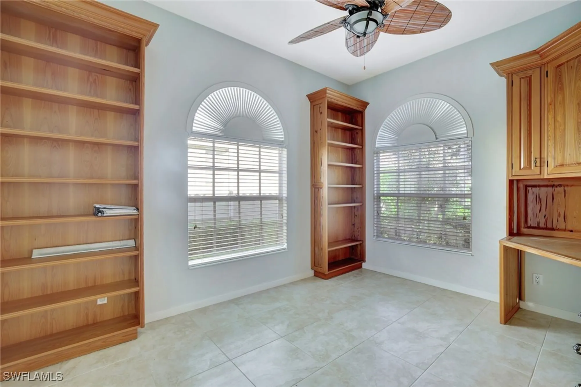 Property Slideshow image 14 of 50 | 2918 gilford way, Naples, FL, 34119