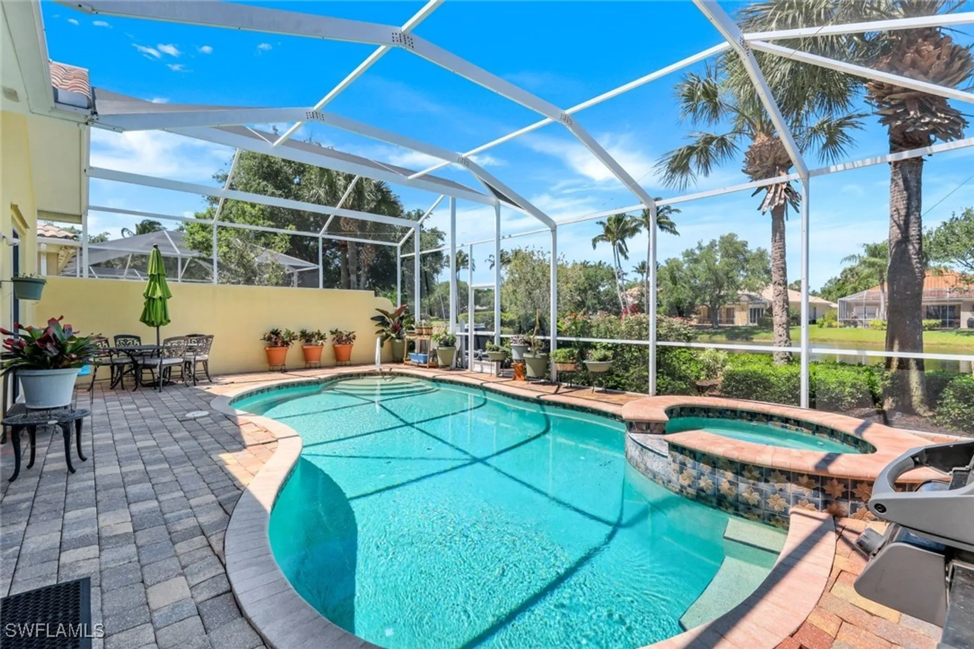 Property Slideshow image 25 of 50 | 2918 gilford way, Naples, FL, 34119